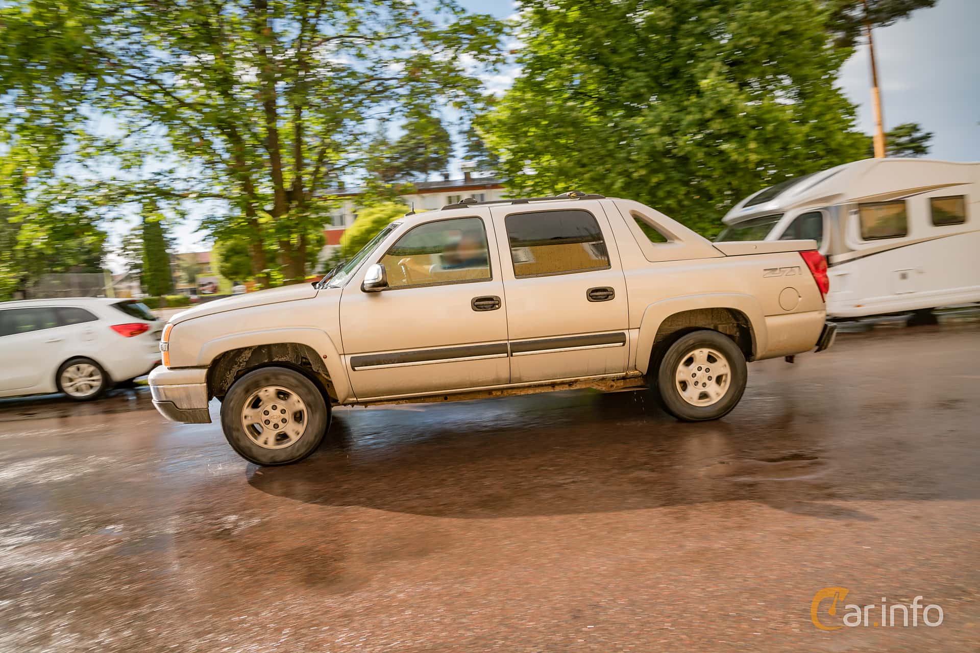 Chevrolet Avalanche 1500 5.3 V8 Hydra-Matic, 299hp, 2005