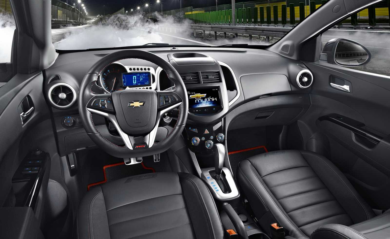 Chevrolet Sonic 1.4 T Hydra-Matic, 140hp, 2014