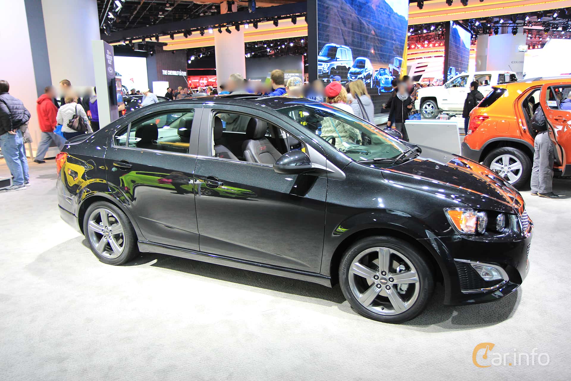 Chevrolet Sonic Sedan 1.8 Manual, 140hp, 2016