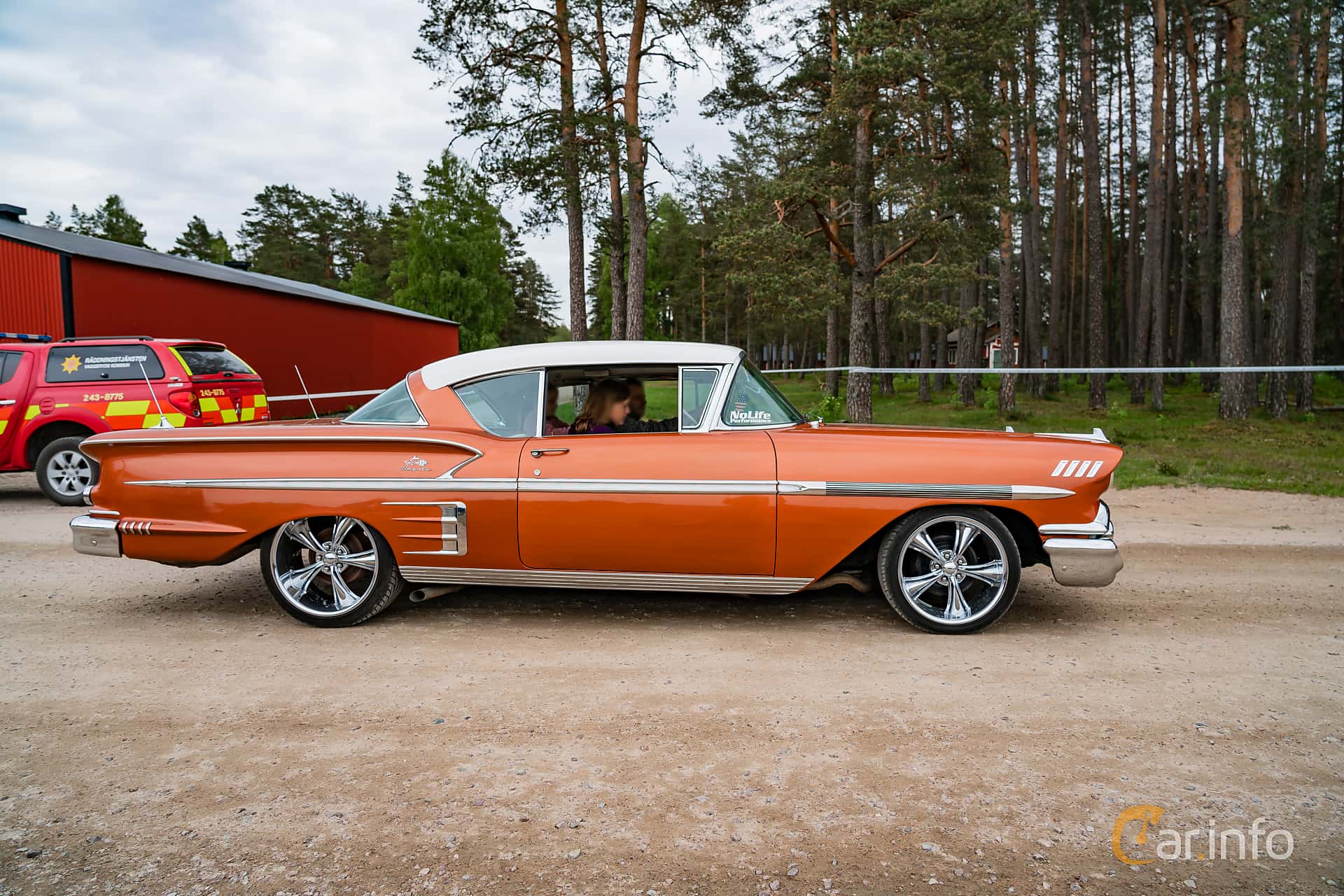 Chevrolet Impala 5.7 V8 1st Generation, Powerglide, 2-speed