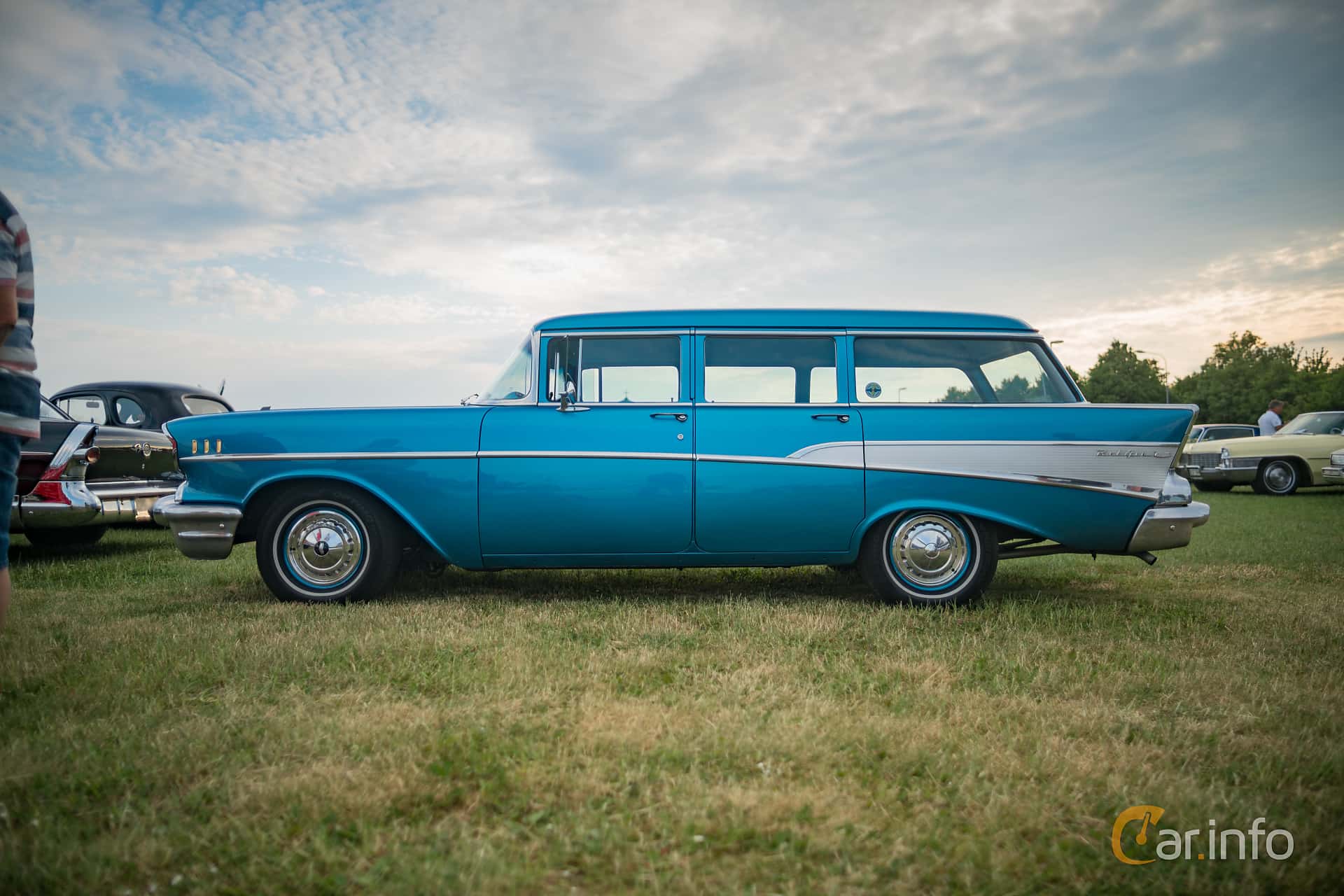 Chevrolet Bel Air Townsman 4.3 V8 Manual, 165hp, 1957