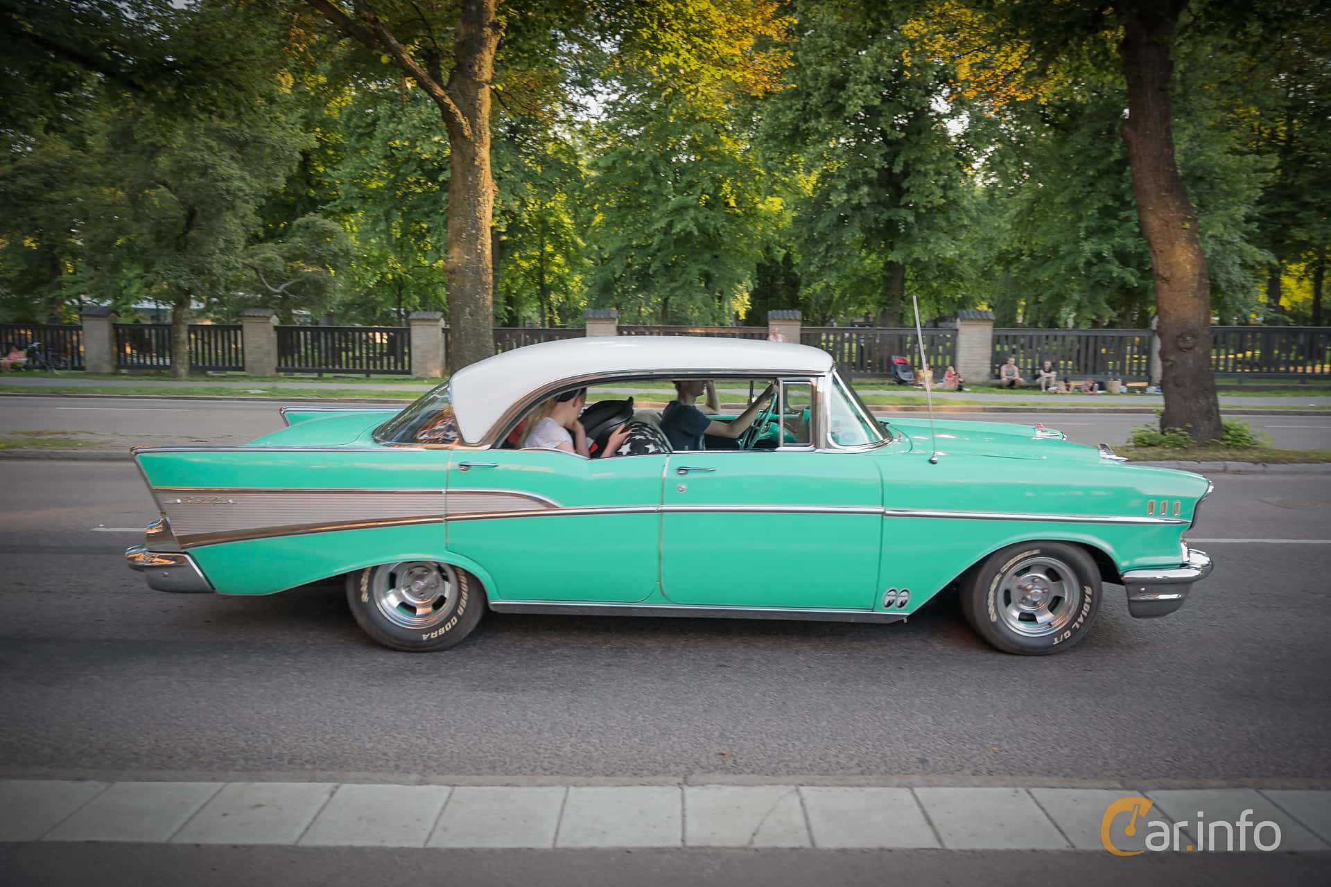 Chevrolet Bel Air Sport Sedan 2nd Generation 2nd Facelift 3.9