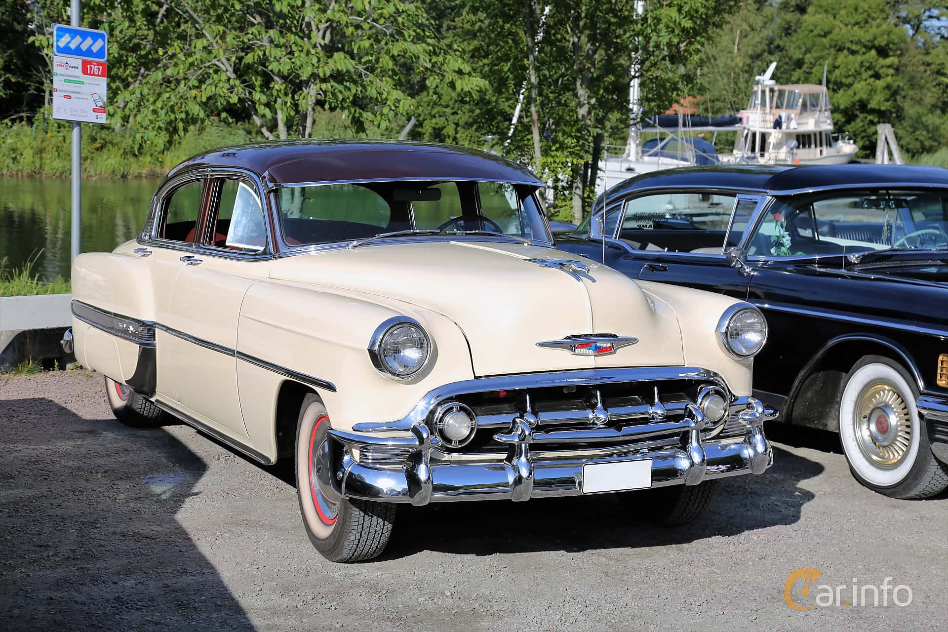 Chevrolet Bel Air 4-door Sedan 3.9 Powerglide, 117hp, 1953