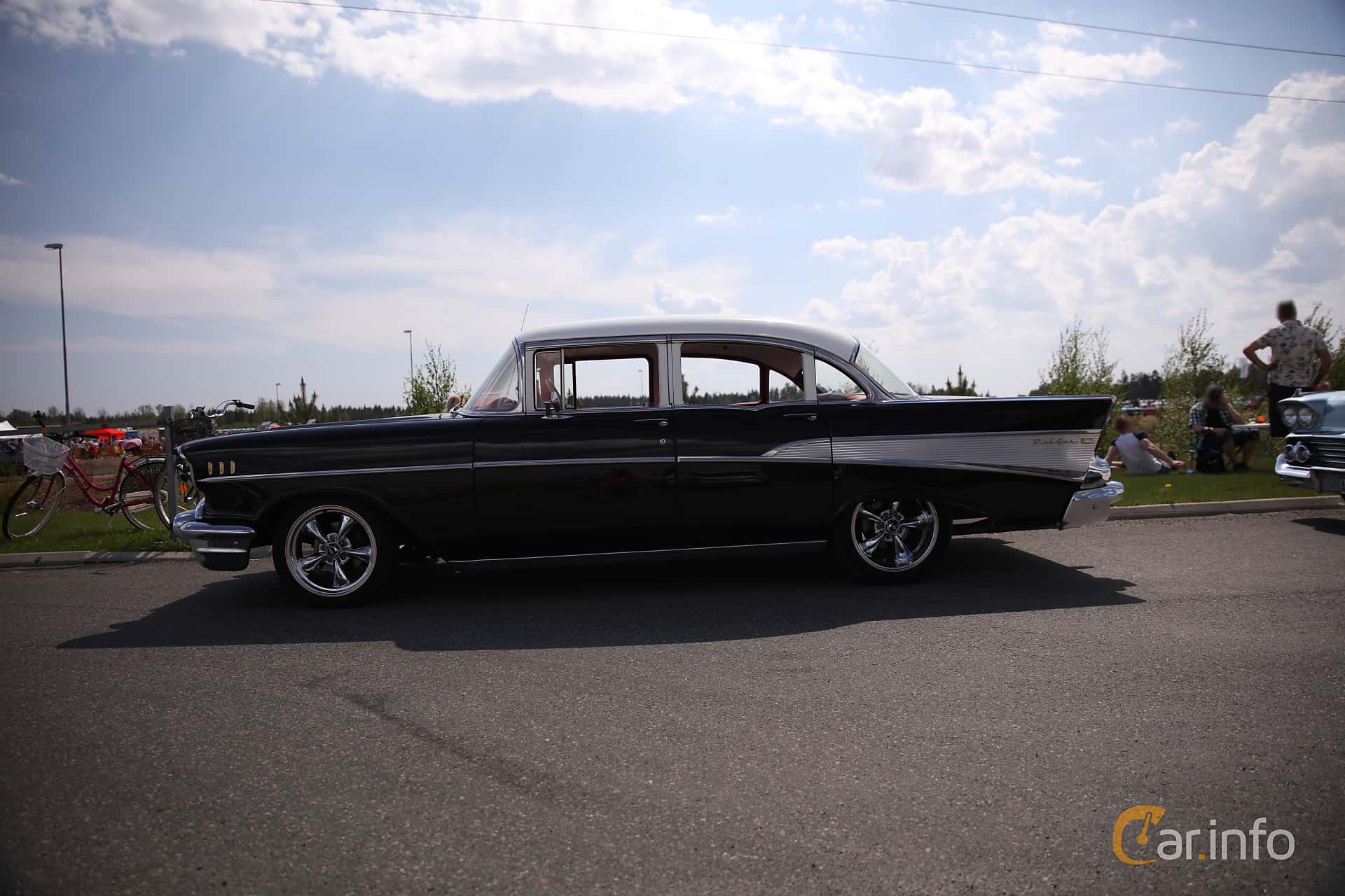 Chevrolet Bel Air 4-door Sedan 4.6 V8 Turboglide, 188hp, 1957