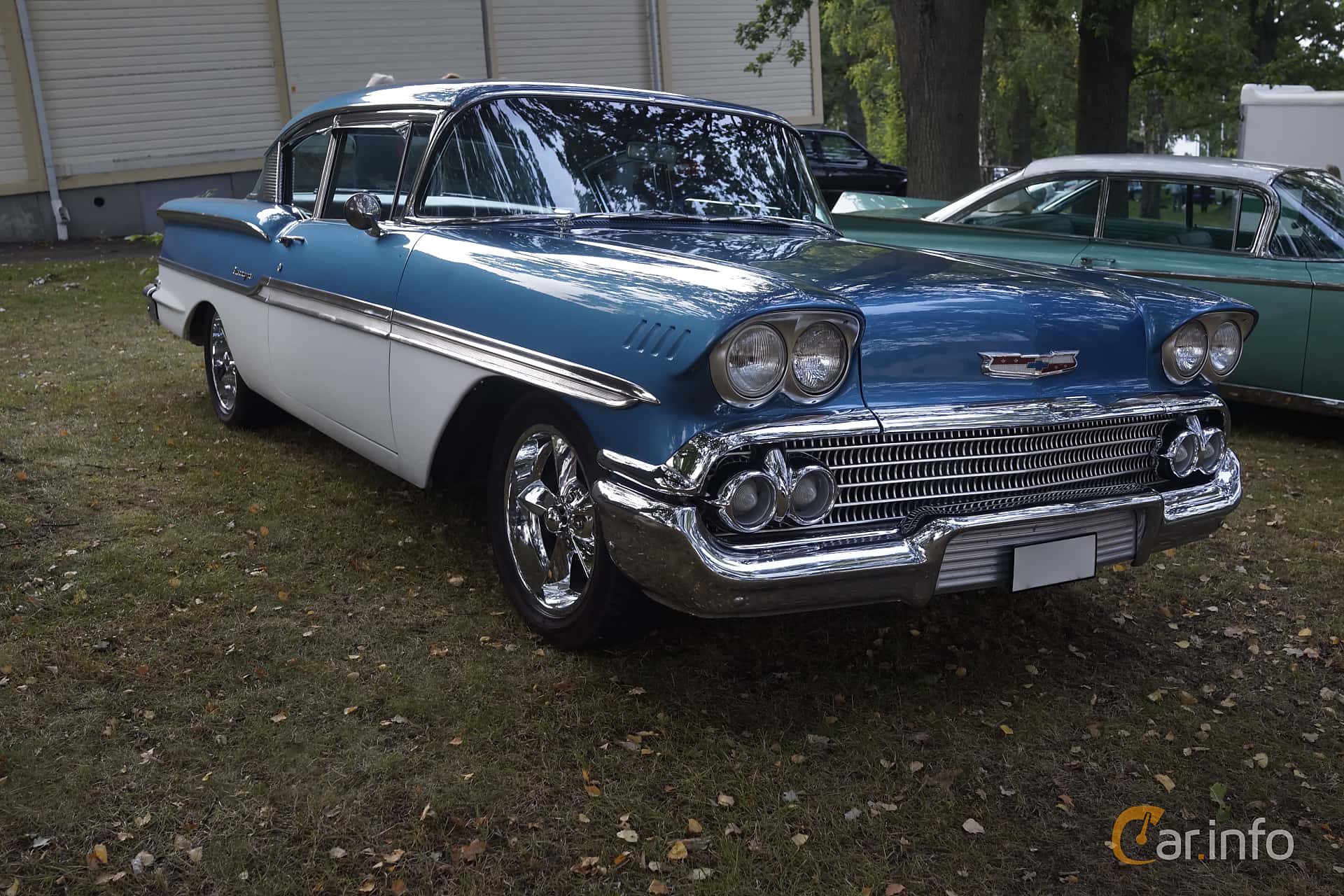 Chevrolet Biscayne 2-door Sedan 5.7 V8 Manual, 284hp, 1958