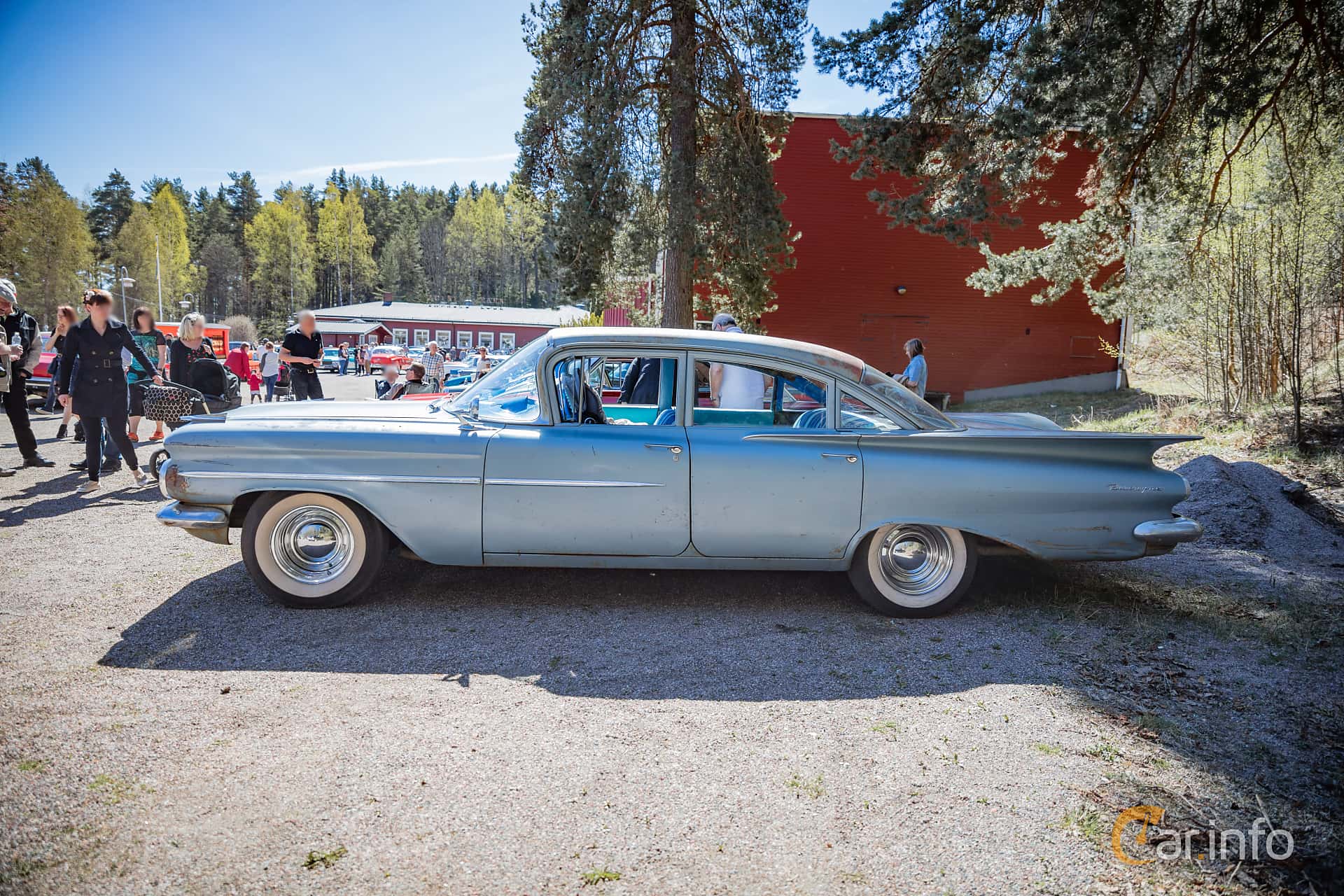Chevrolet Biscayne 4-door Sedan 5.7 V8 Manual, 284hp, 1959