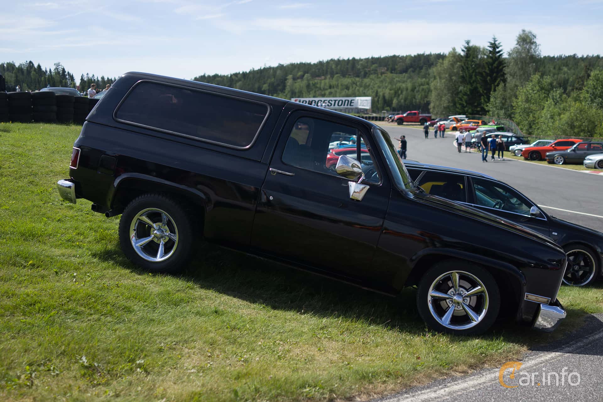 Chevrolet K5 Blazer 5.0 V8 2nd Generation 1st Facelift