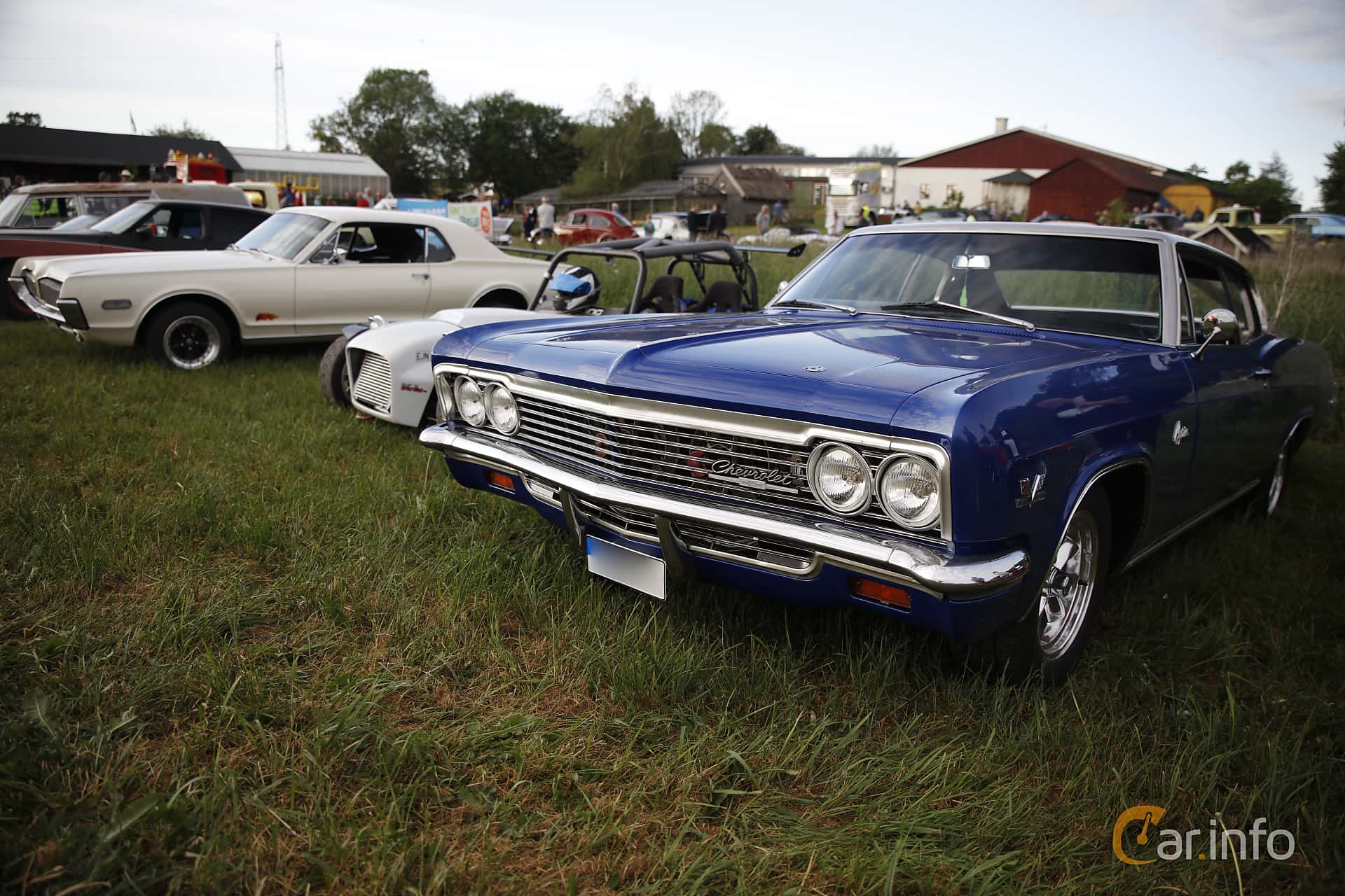 Chevrolet Caprice Custom Coupé 6.5 V8 Powerglide, 330hp, 1966