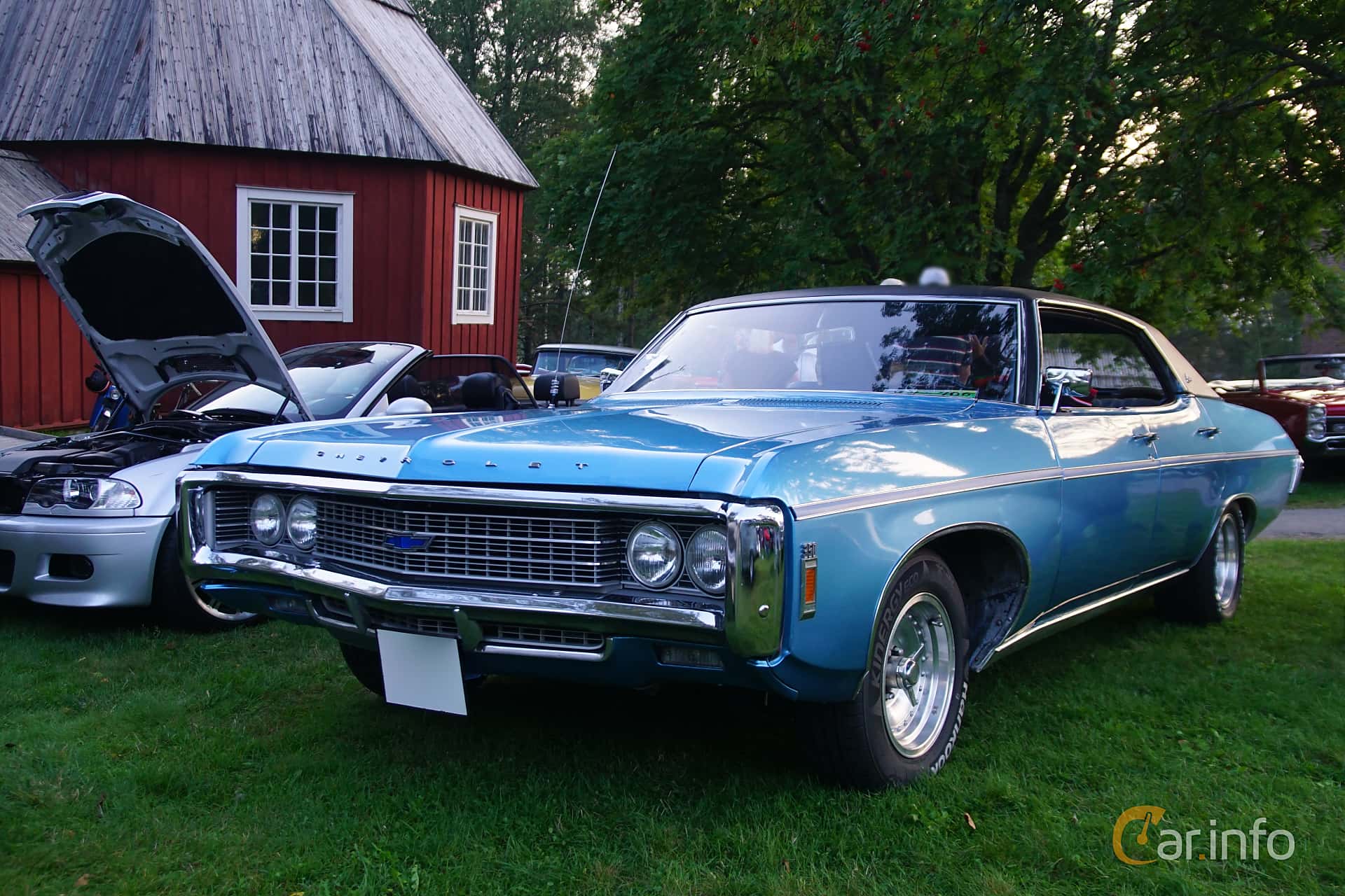 Chevrolet Caprice Sport Sedan 5.7 V8 Manual, 259hp, 1969