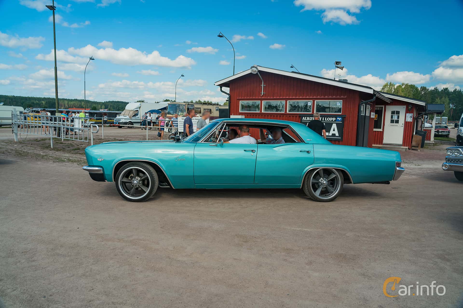 Chevrolet Caprice Custom Sedan 5.4 V8 Powerglide, 279hp, 1966