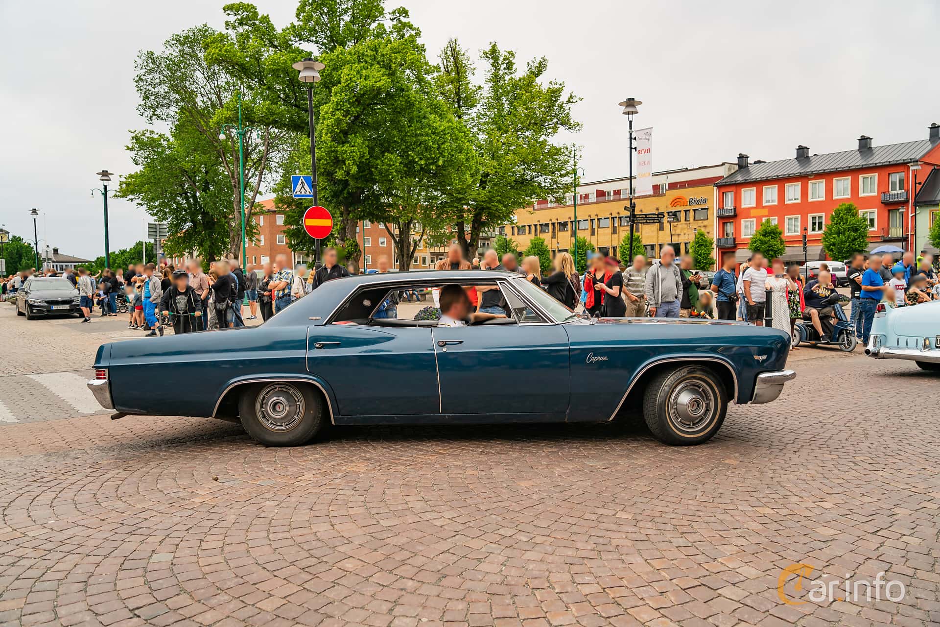 Chevrolet Caprice Custom Sedan 4.6 V8 Powerglide, 223hp, 1966