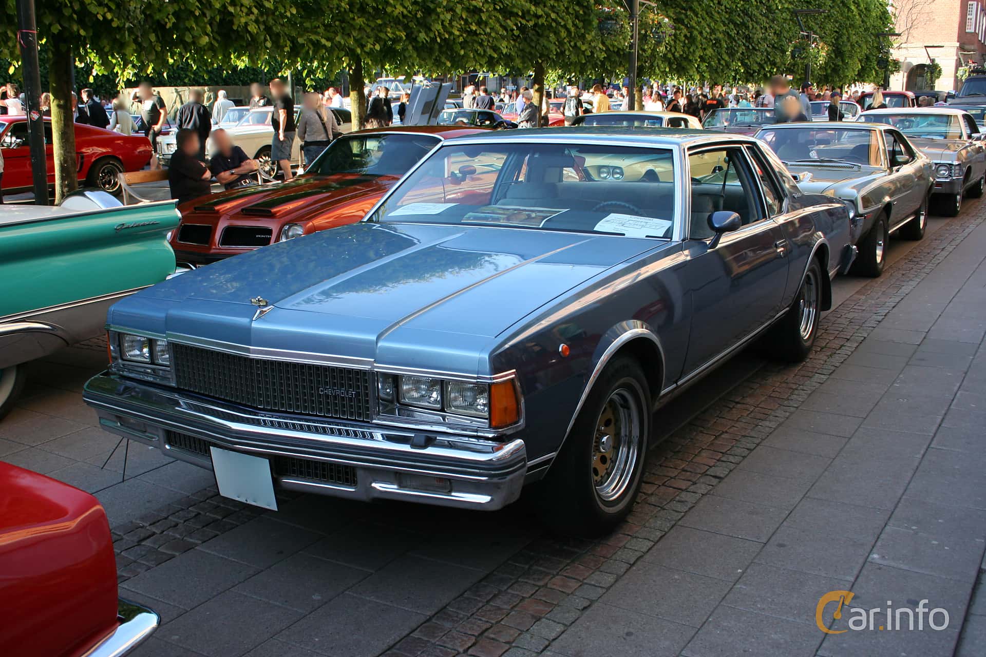 Chevrolet Caprice Classic Coupé 5.0 V8 Hydra-Matic, 147hp, 1977