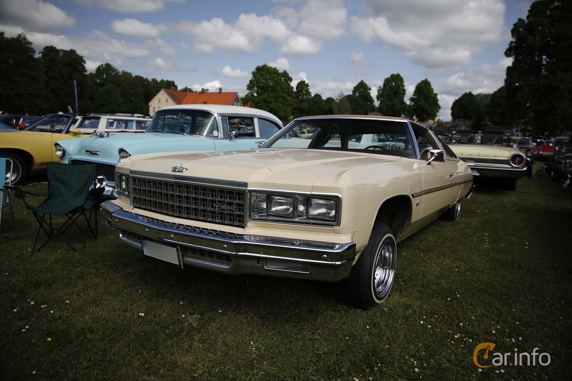 Chevrolet Caprice Classic Custom Coupé 6.6 V8 Hydra-Matic, 177hp, 1976