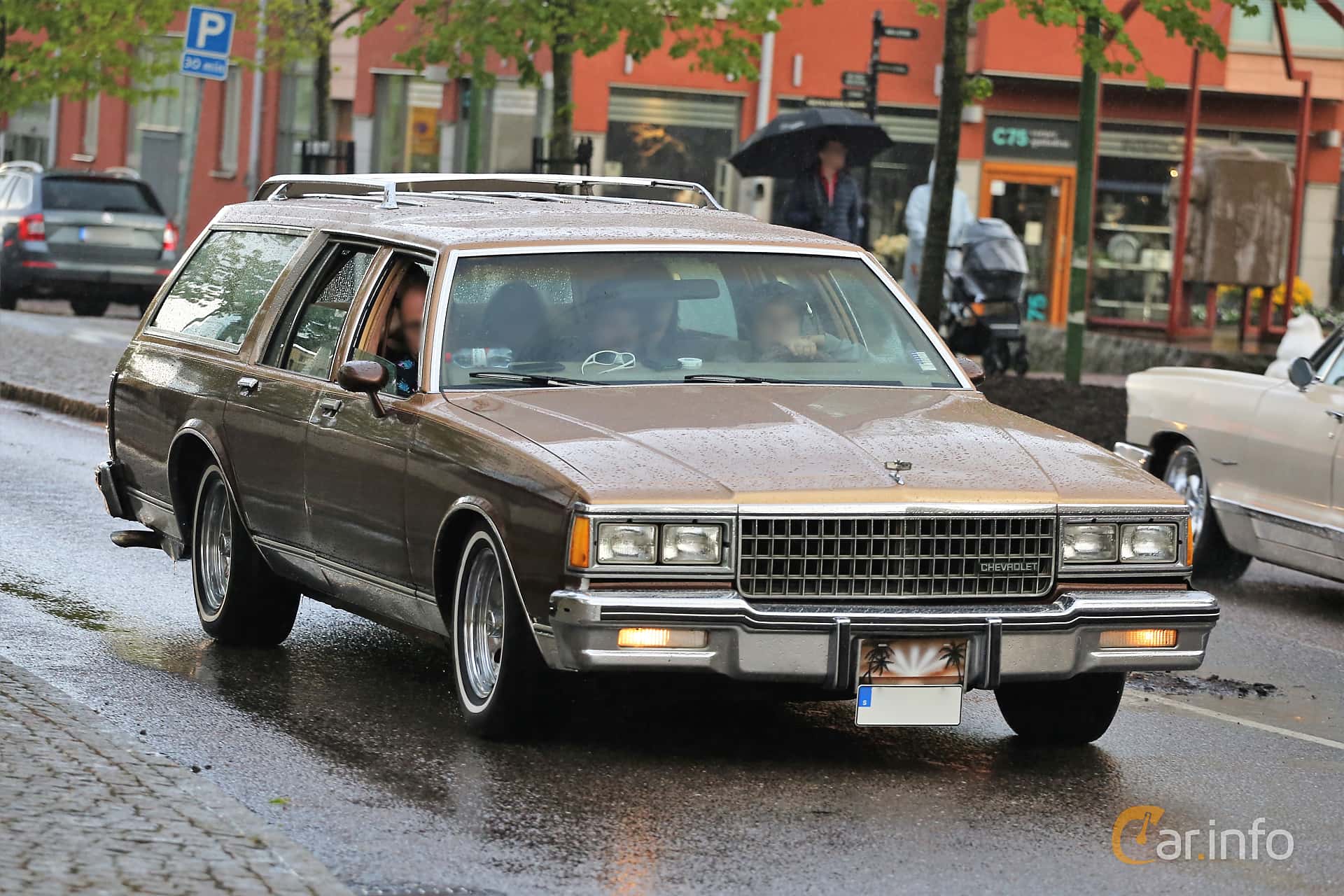 Chevrolet Caprice Classic Wagon 5.0 V8 Hydra-Matic, 157hp, 1980
