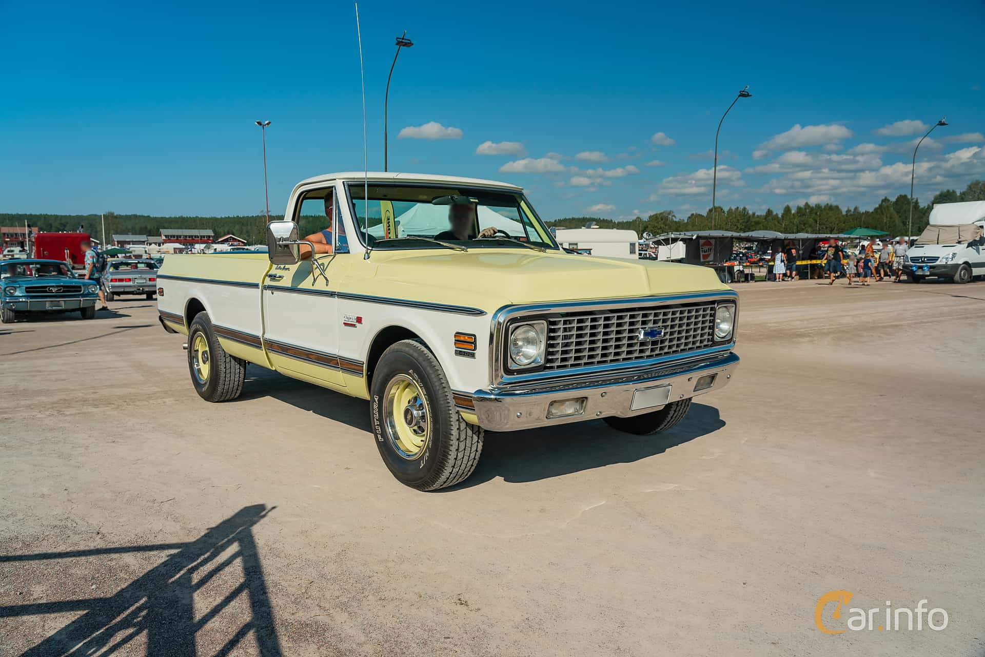 Chevrolet C20