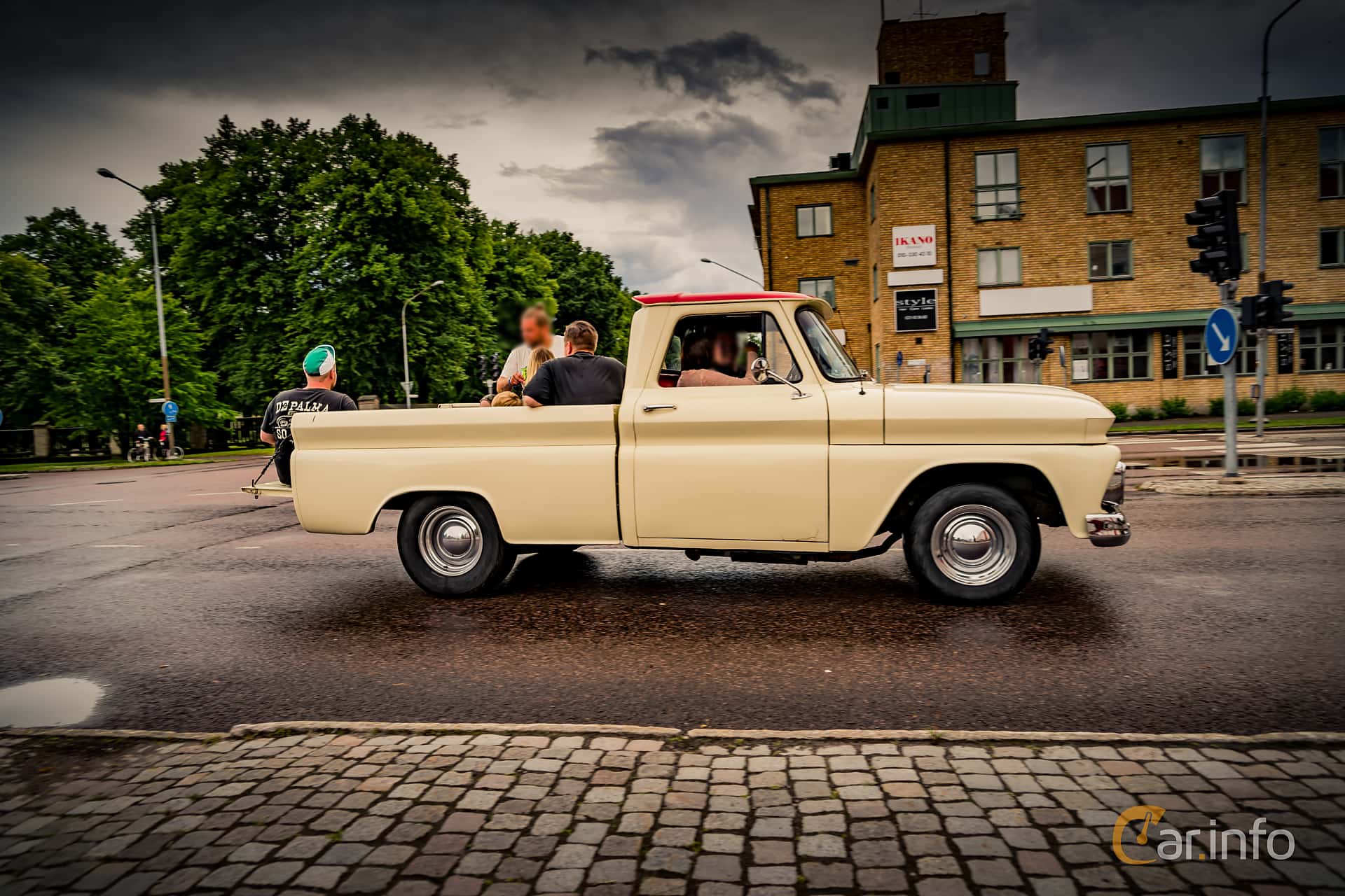 Chevrolet C10 4.6 V8 Manual, 177hp, 1966