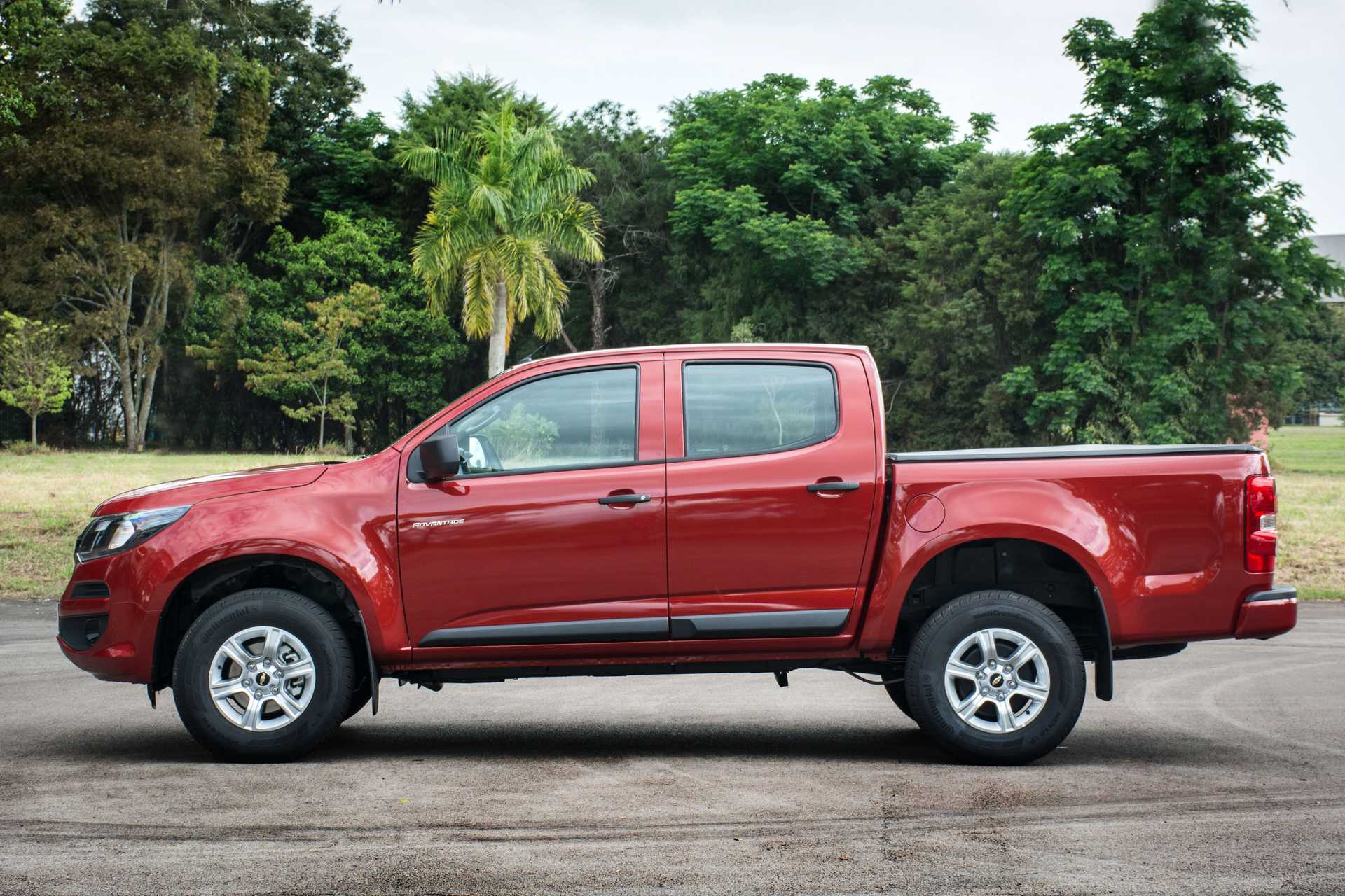 Chevrolet S-10 Double Cab 2.5 SIDI E85 Automatic, 206hp, 2019