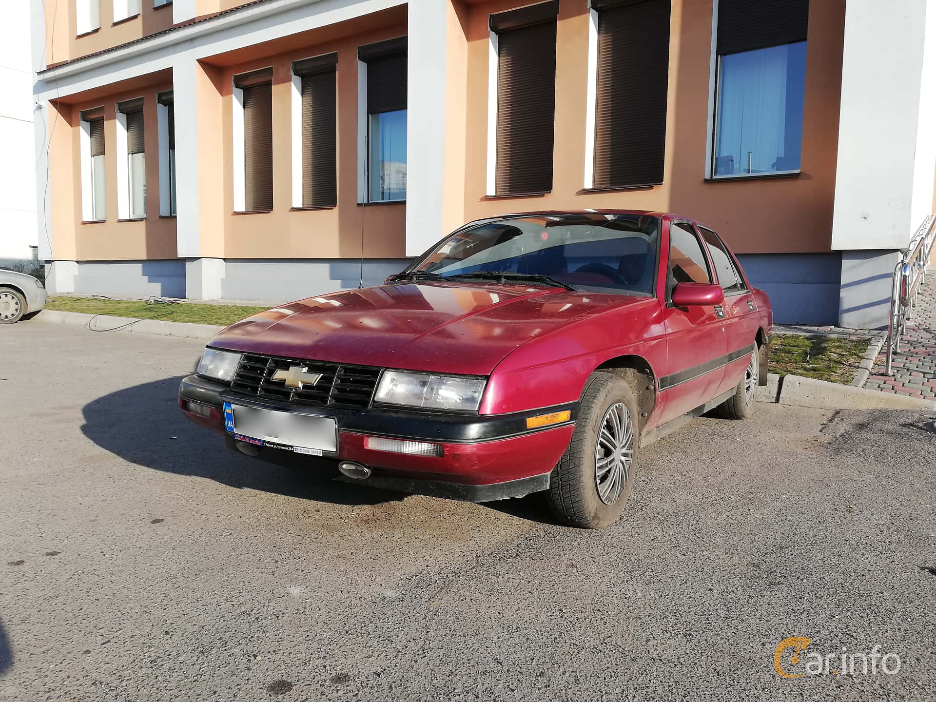 Chevrolet Corsica 3.1 V6 MFI Hydra-Matic, 141hp, 1993