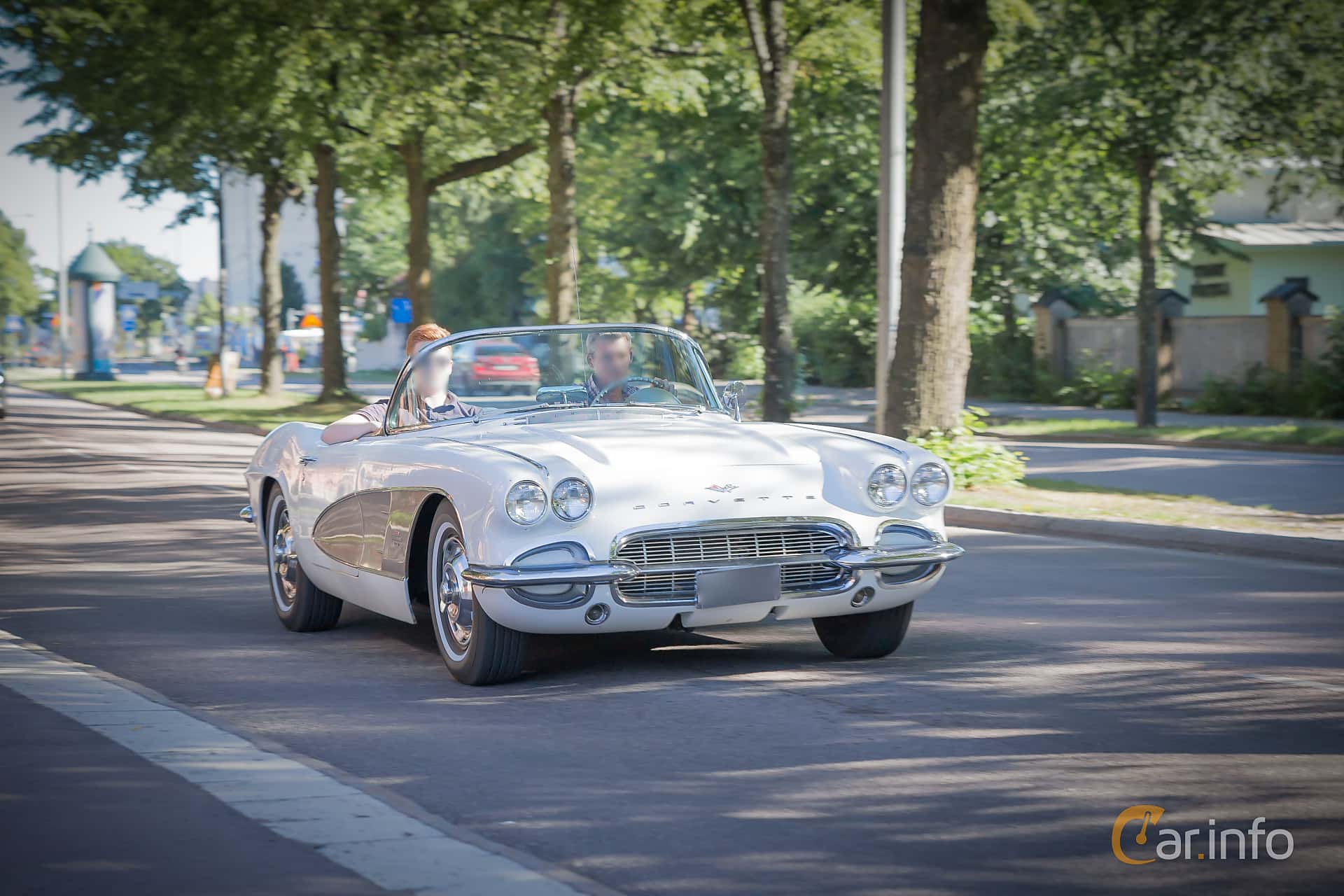 Chevrolet Corvette 4.6 V8 FI