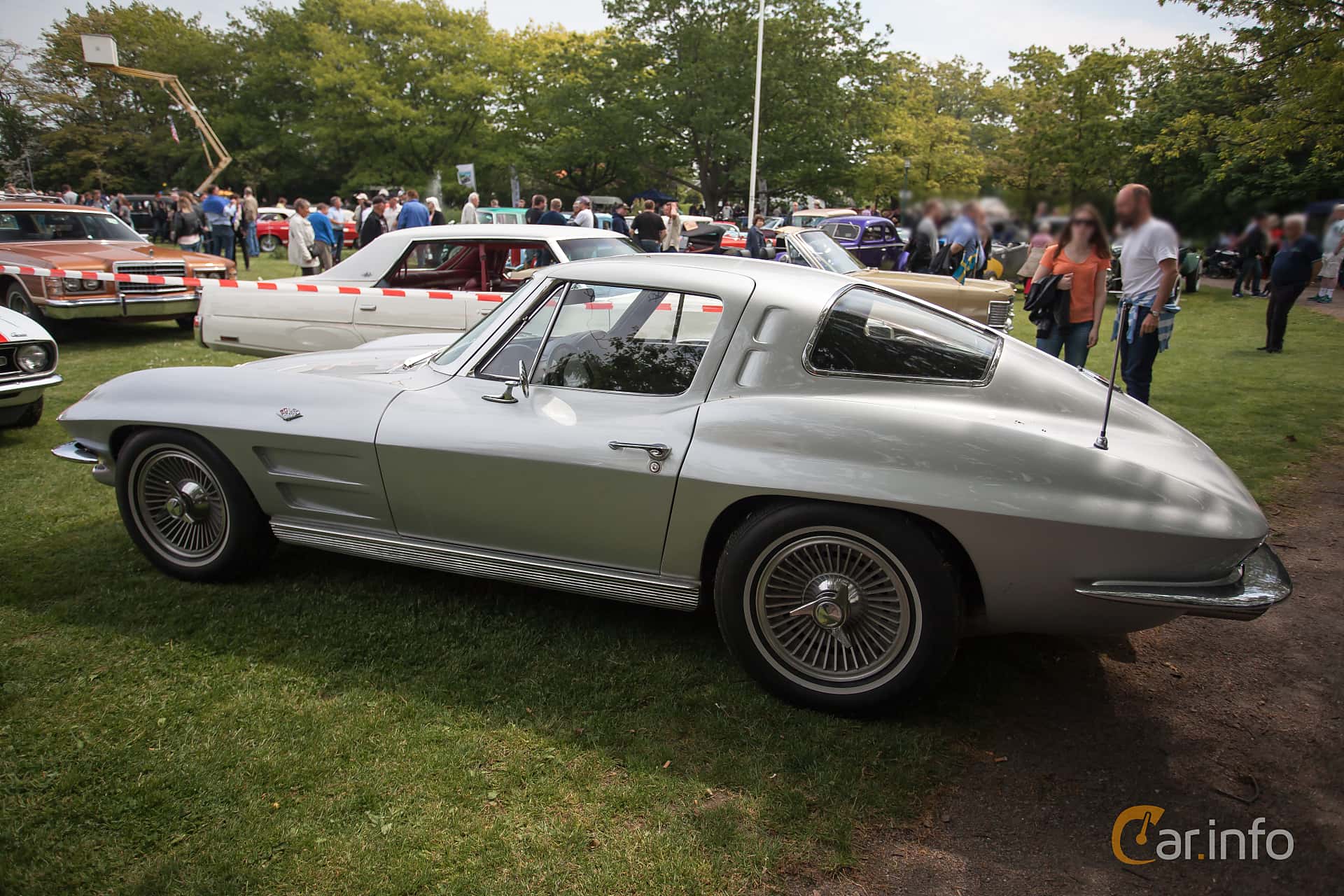 Chevrolet Corvette 5.4 V8 generation C2, Manual, 3-speed