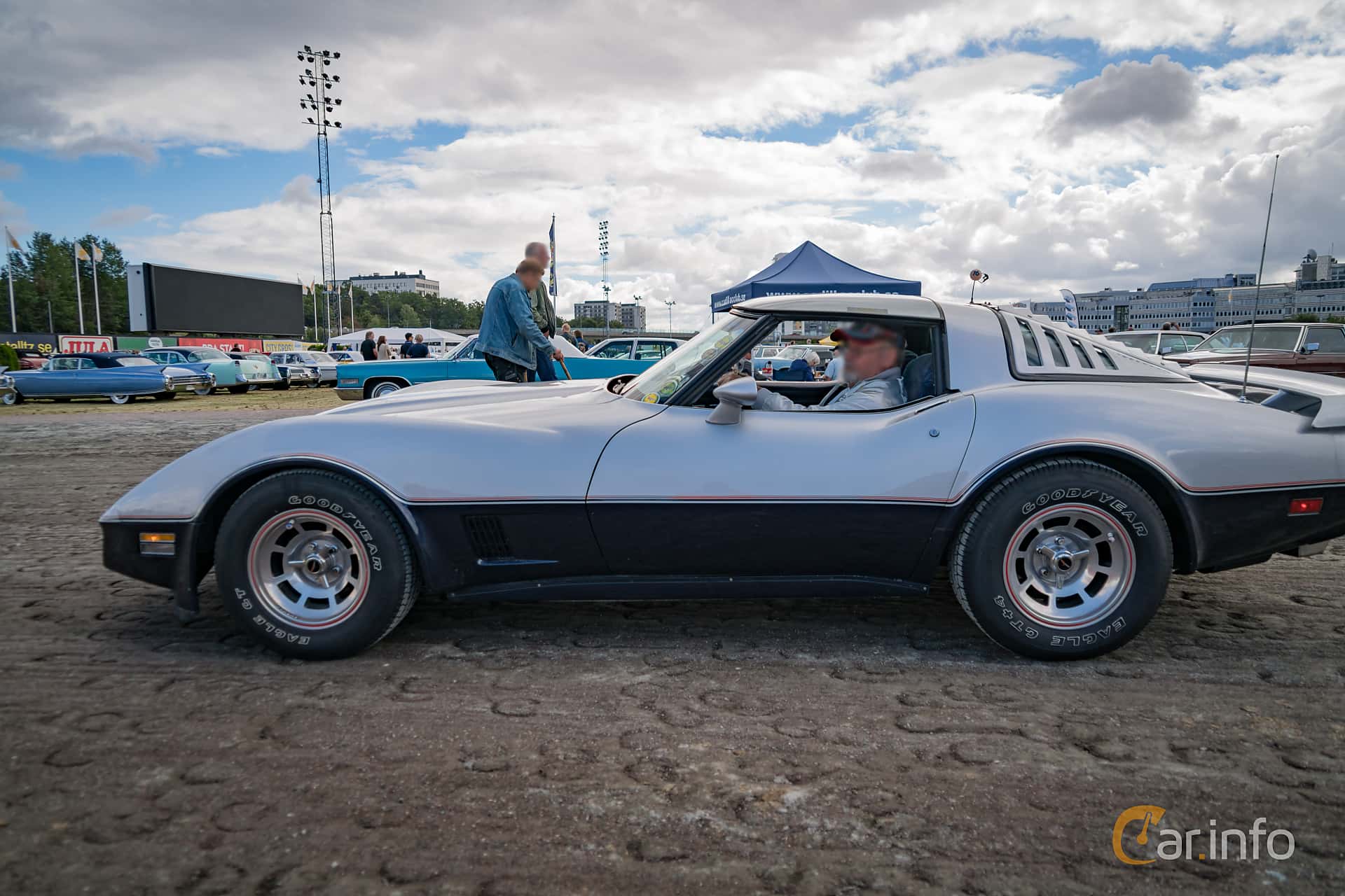 Chevrolet Corvette  Hydra-Matic, 183hp, 1981