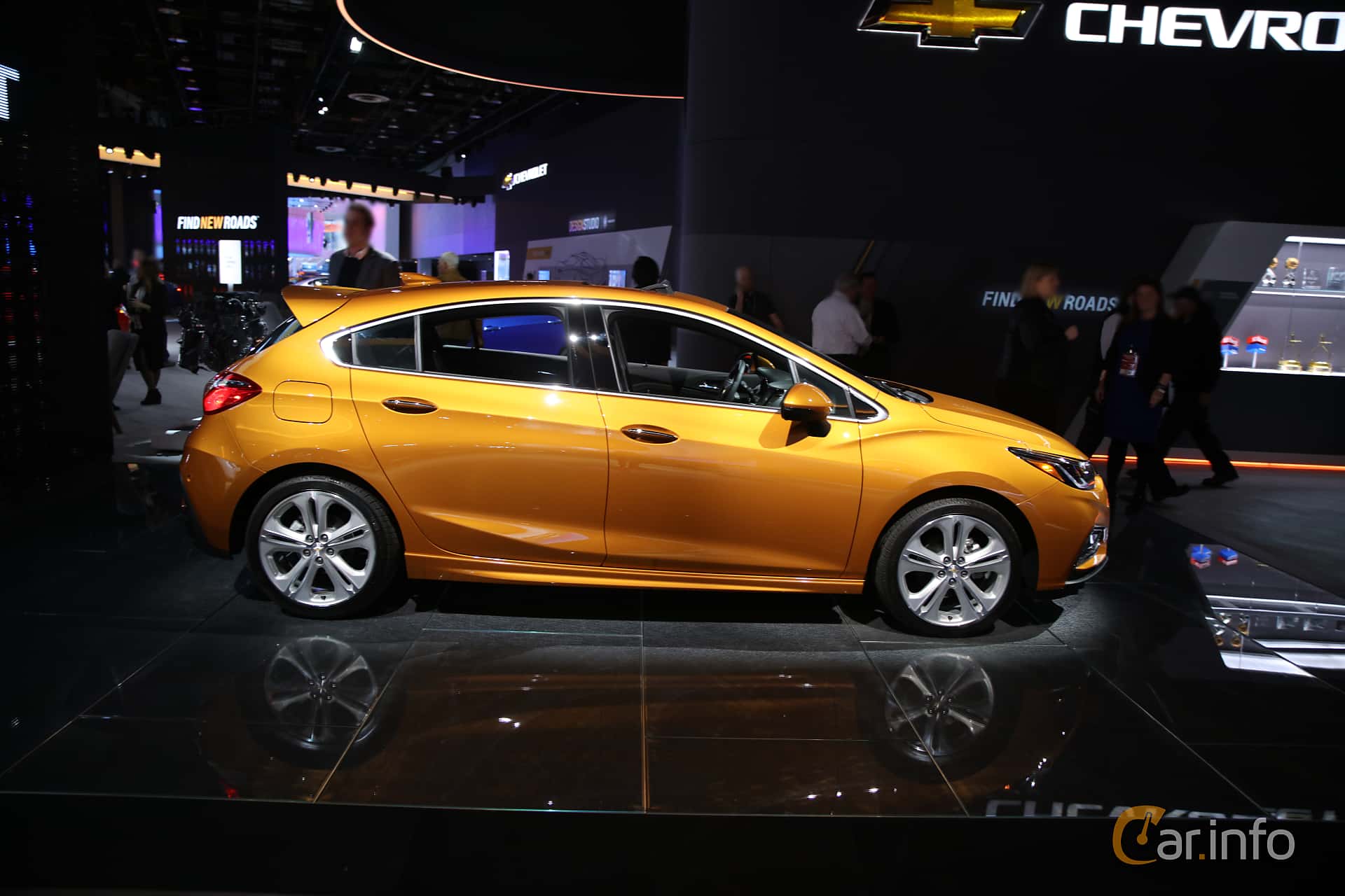 Chevrolet Cruze Hatchback 1.4 T Manual, 155hp, 2018