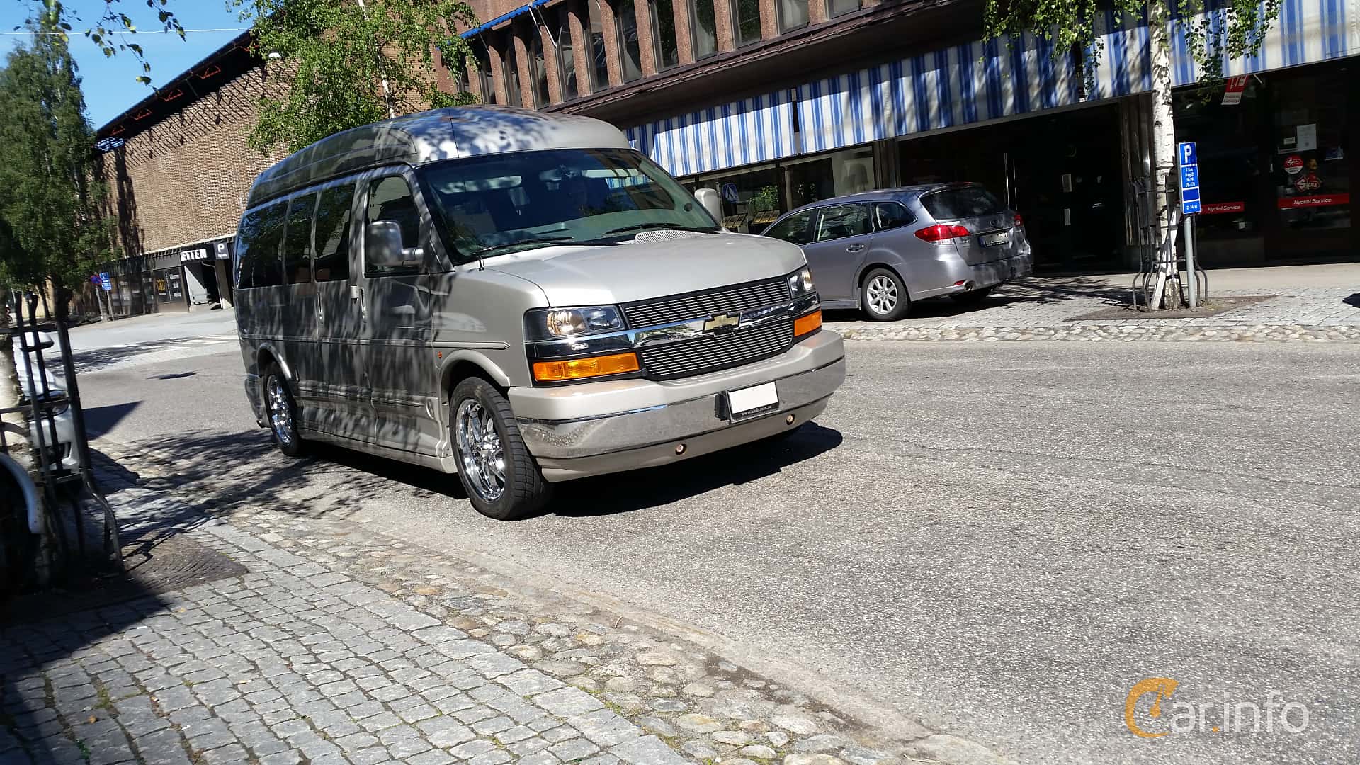 Chevrolet Express 1500 Conversion Van 2007