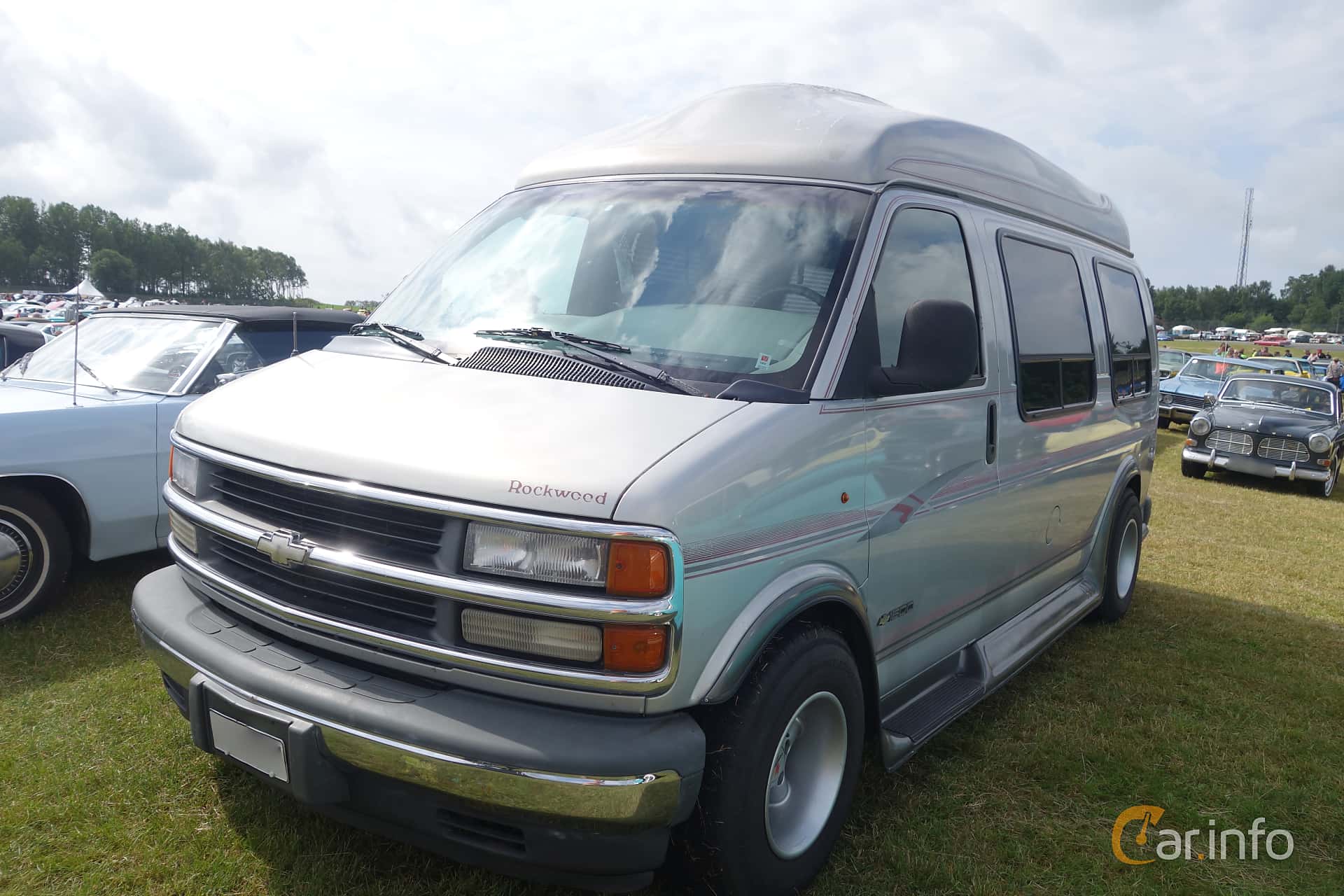 Chevrolet Express G1500 Conversion Van 5.7 V8 Hydra-Matic, 248hp, 1998