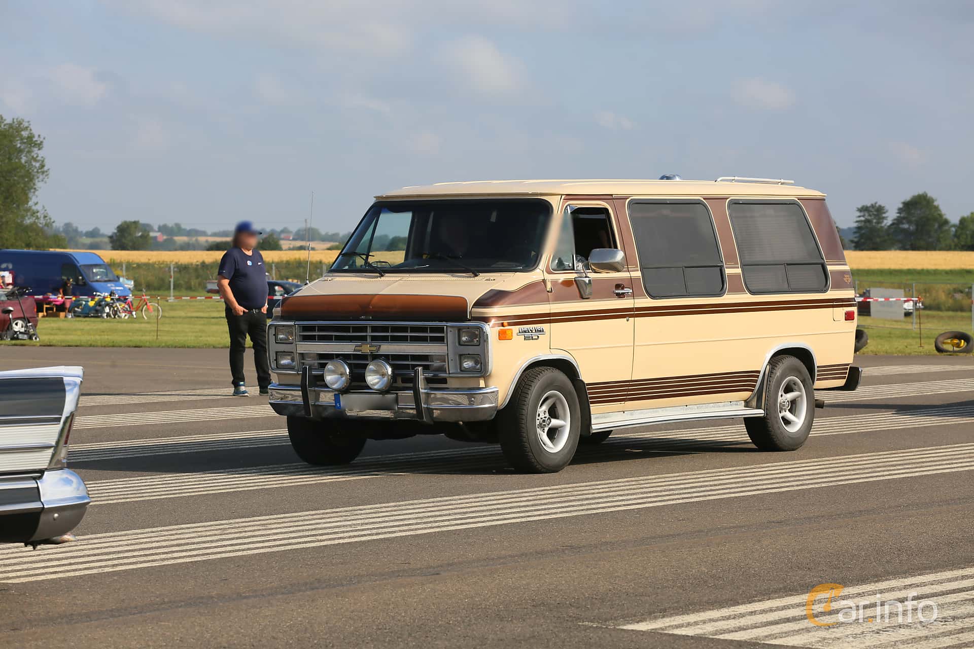 Chevrolet G-Series 5.7 V8 HD 3rd Generation 3rd Facelift