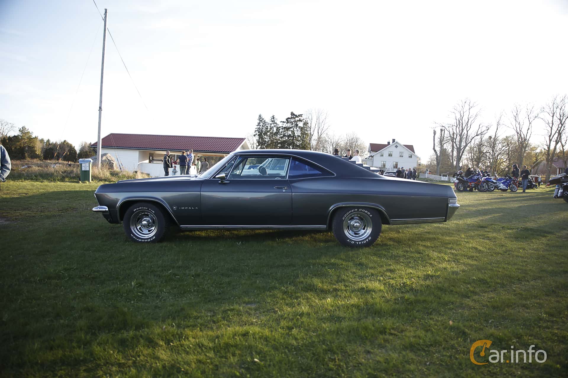 Chevrolet Impala 6.5 V8 4th Generation, Hydra-Matic, 3-speed