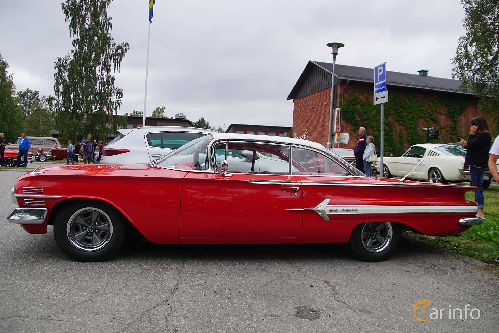 Chevrolet Impala Sport Coupé 4.6 V8 Manual, 233hp, 1960