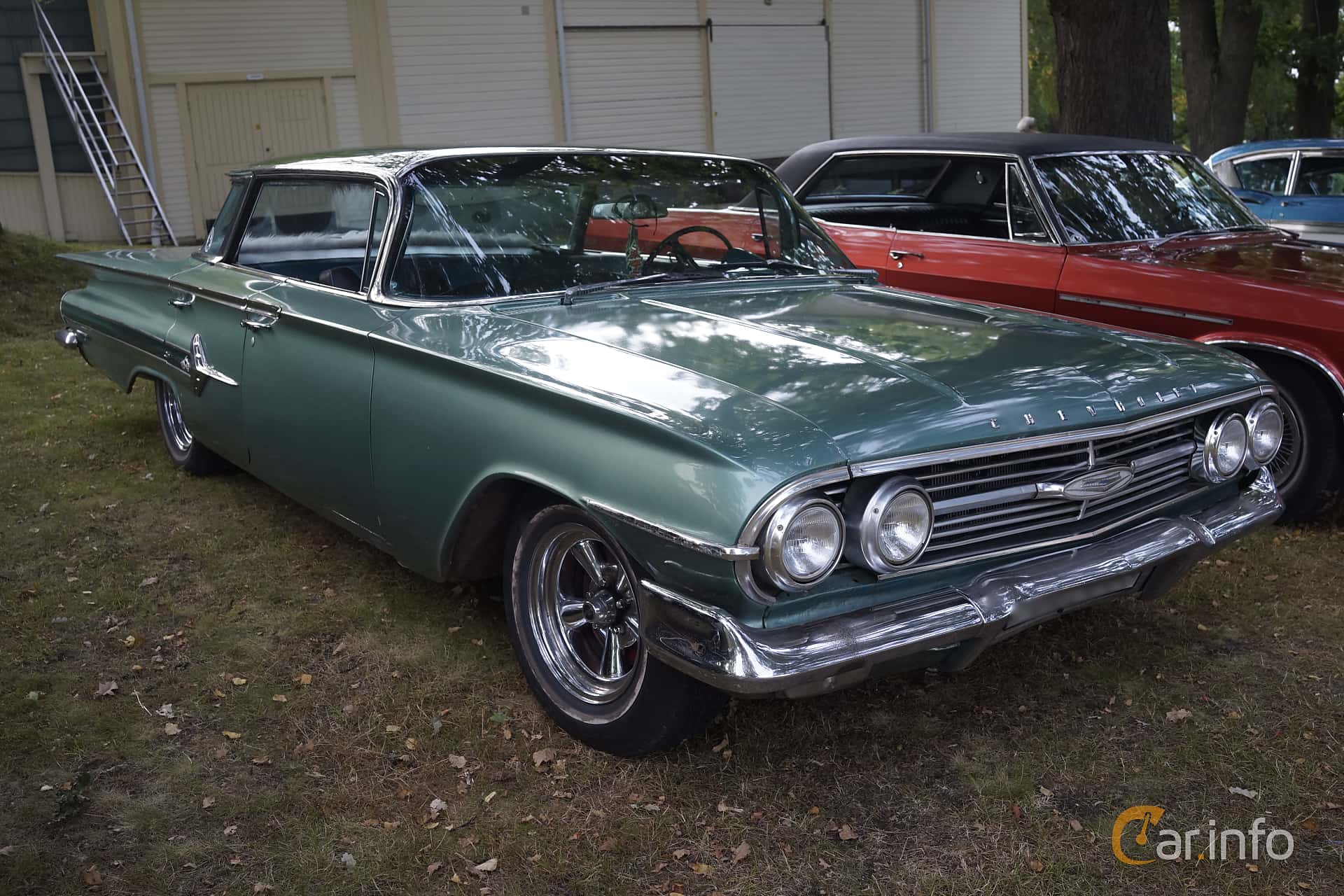 Chevrolet Impala 4.6 V8 2nd Generation Facelift, Manual, 3-speed