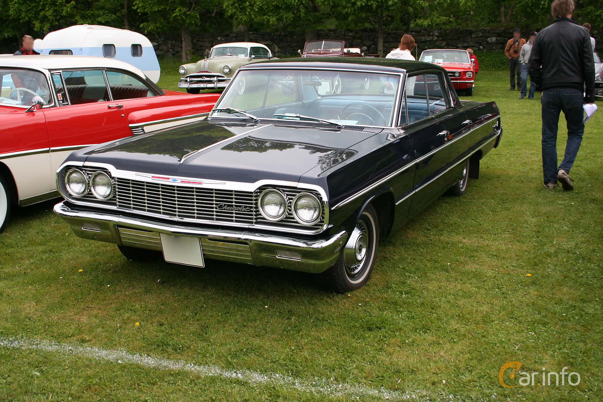 Chevrolet Impala Sport Sedan 3.8 Manual, 142hp, 1964