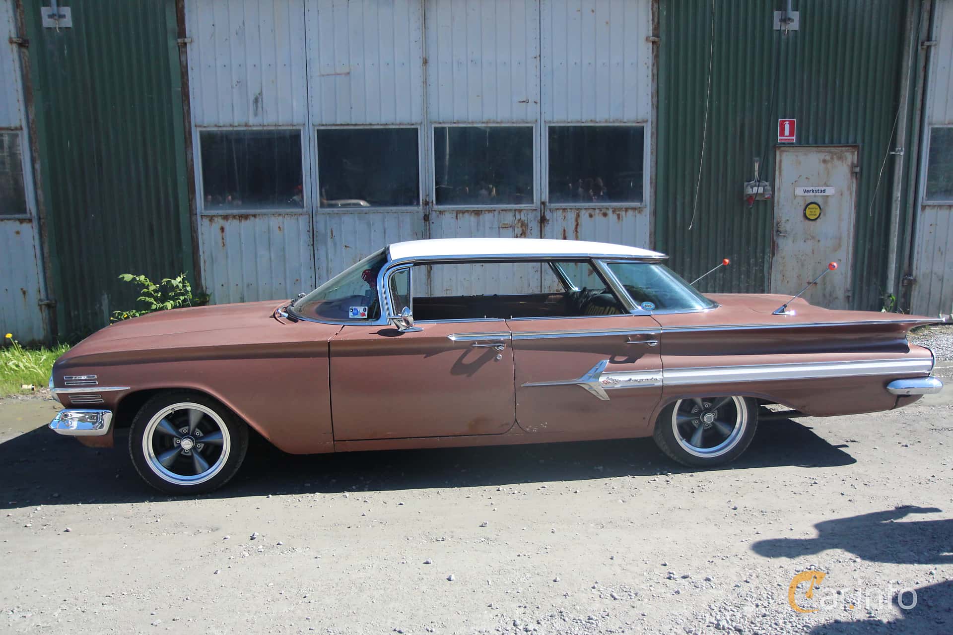 Chevrolet Impala Sport Sedan 5.7 V8 Powerglide, 309hp, 1960