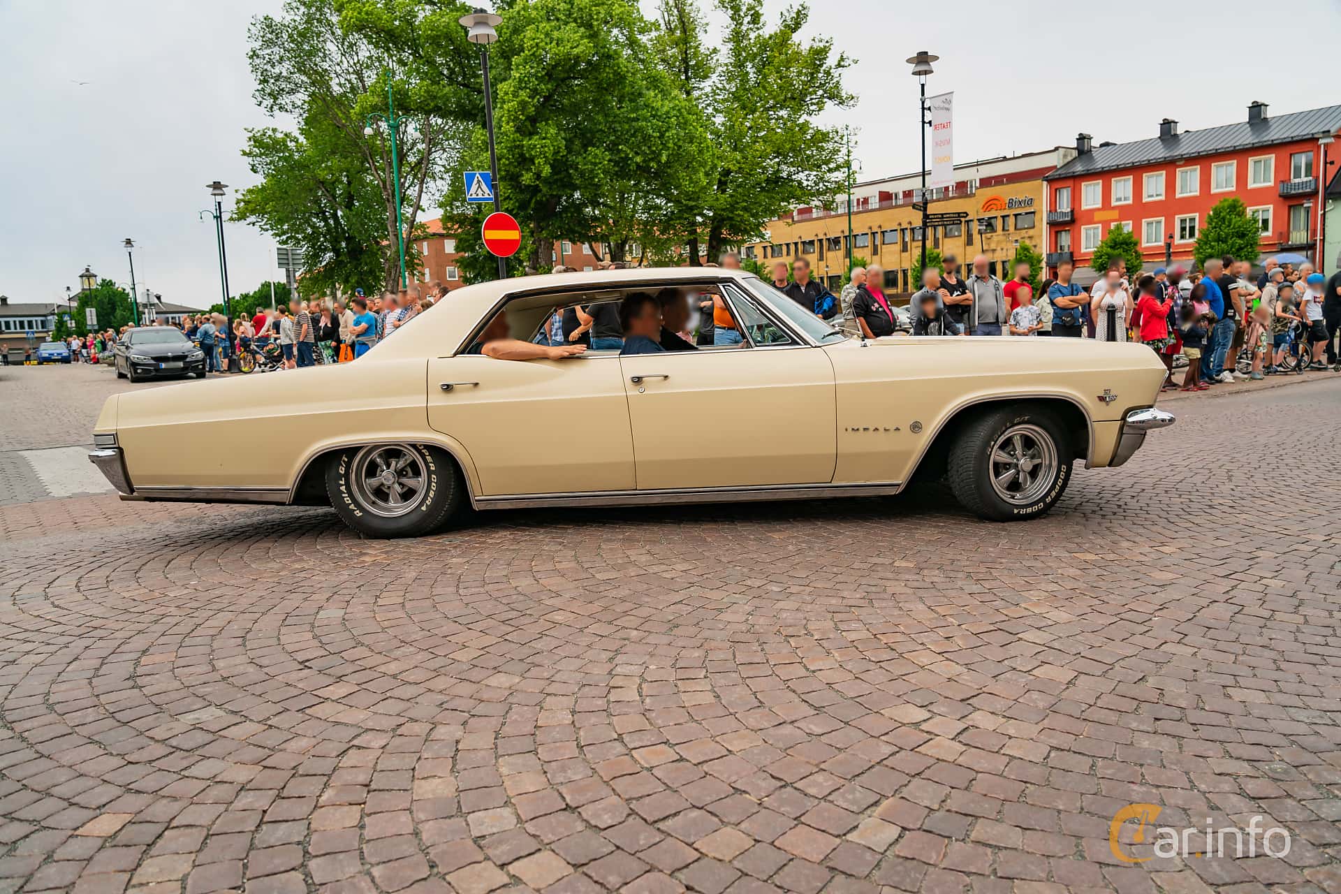 Chevrolet Impala Sport Sedan 5.4 V8 Manual, 254hp, 1965