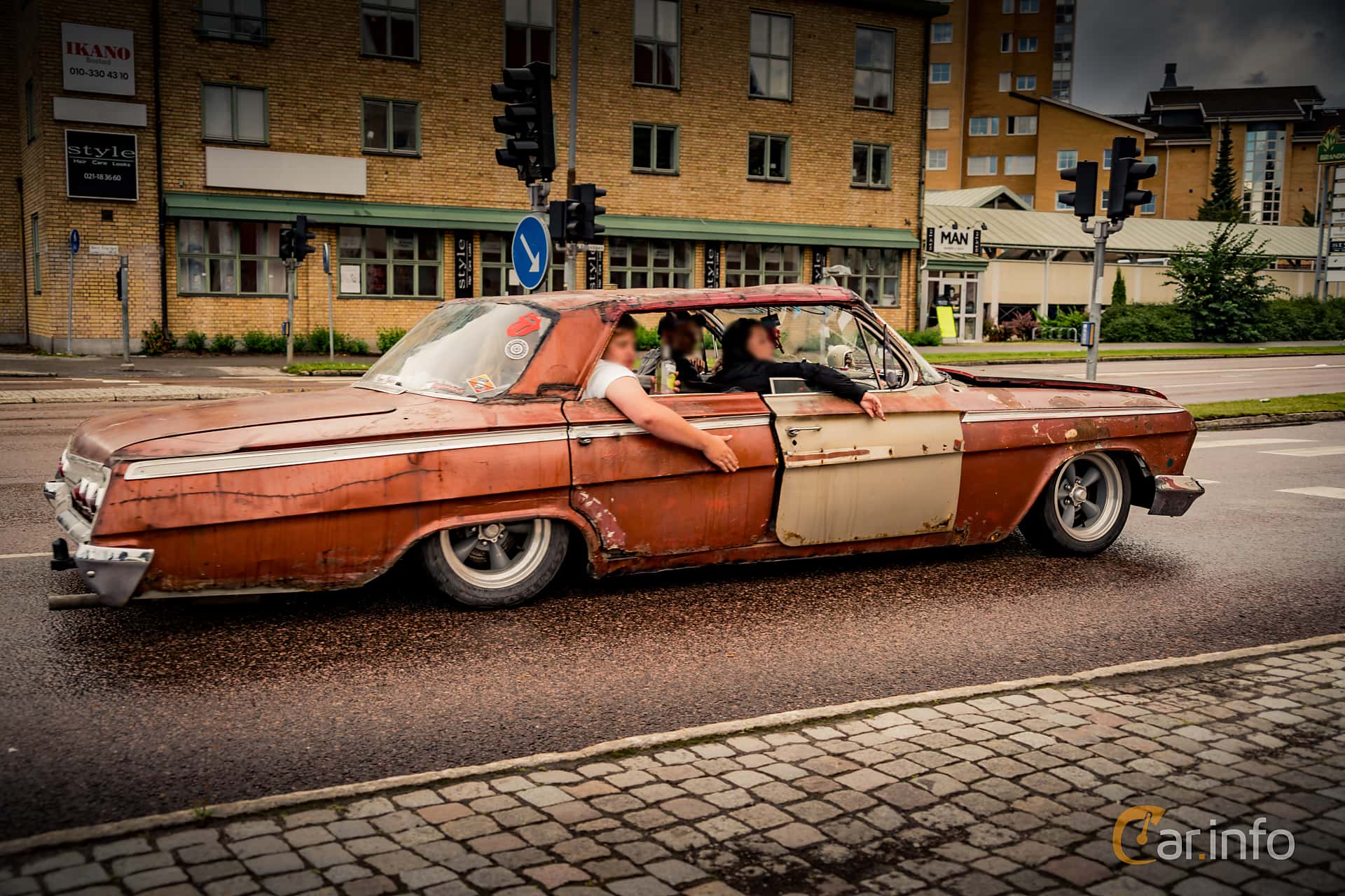 Chevrolet Impala 4.6 V8 3rd Generation 1st Facelift, Manual, 3-speed