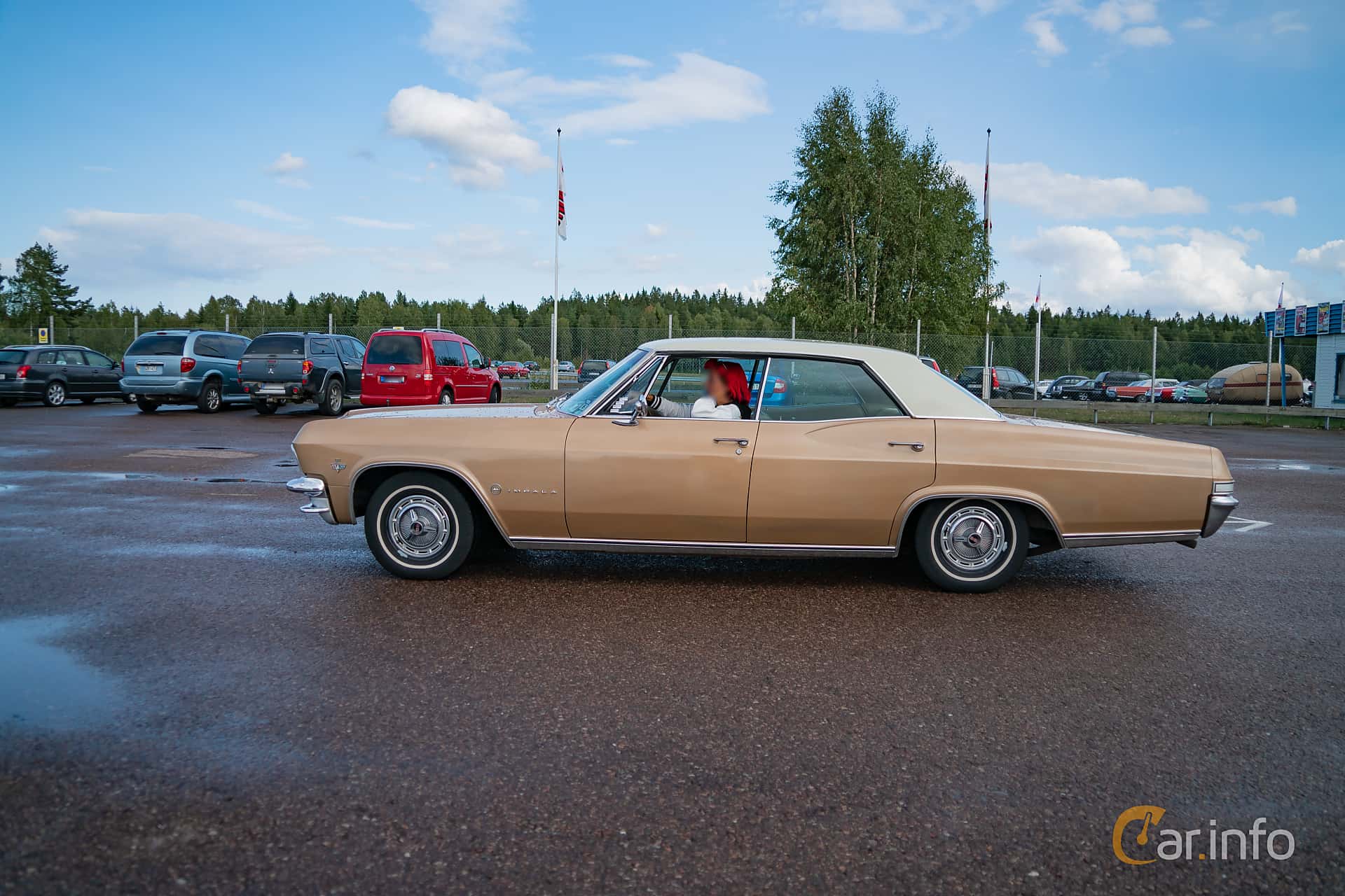 Chevrolet Impala Sport Sedan 5.4 V8 Manual, 305hp, 1965