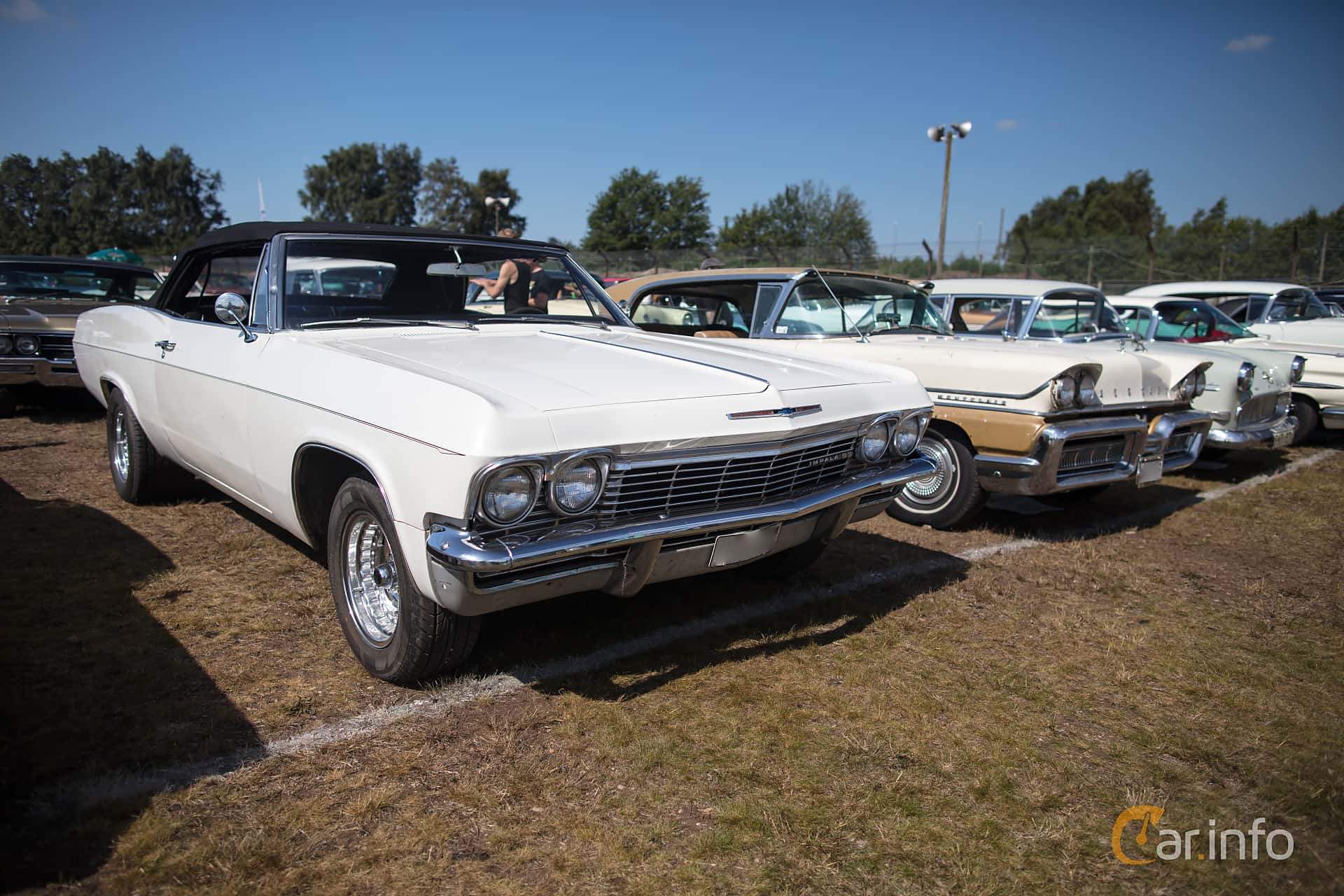 Chevrolet Impala Convertible 5.4 V8 Manual, 305hp, 1965