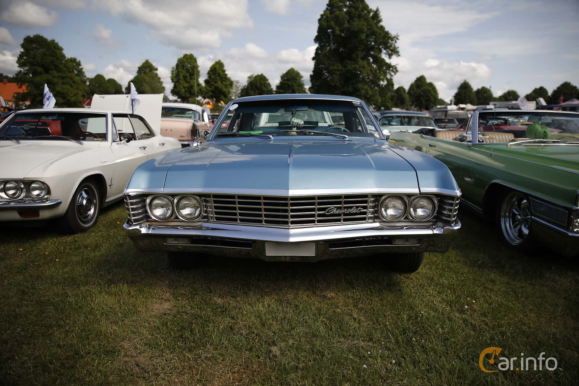 Chevrolet Impala 5.4 V8 5th Generation, Hydra-Matic, 3-speed