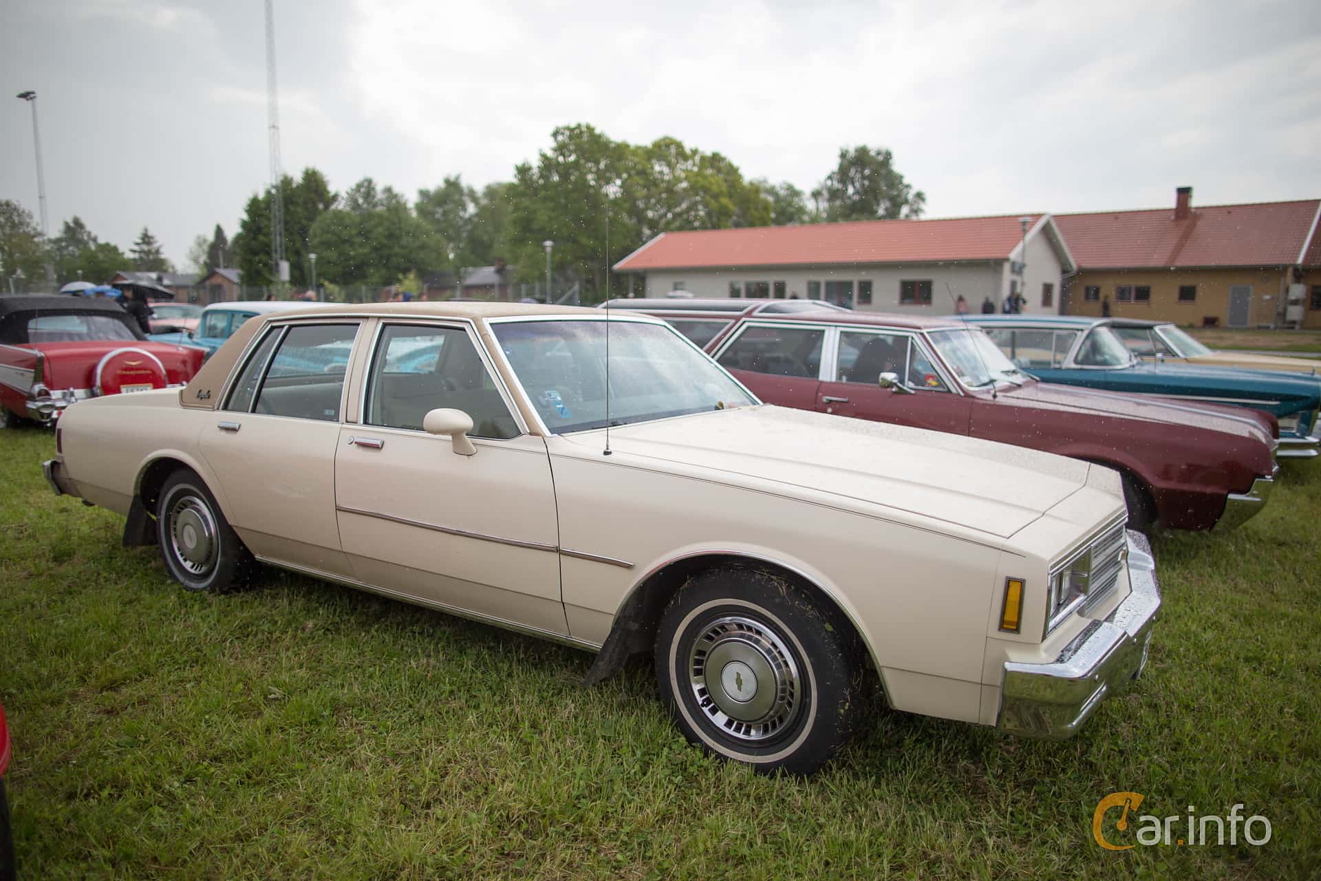 Chevrolet Impala 5.7 V8 Hydra-Matic, 106hp, 1984