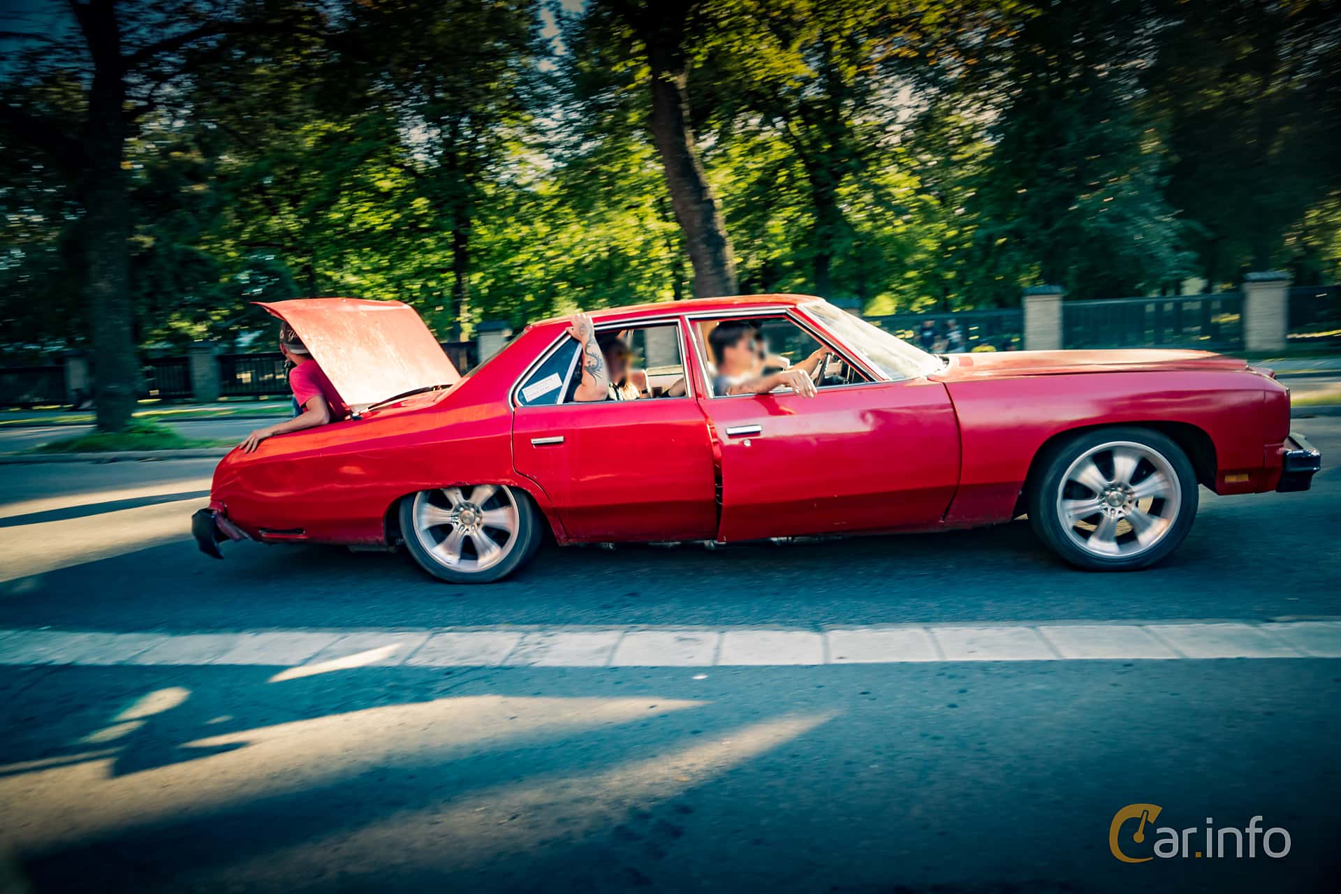 Chevrolet Impala Sedan 5.7 V8 Hydra-Matic, 167hp, 1976