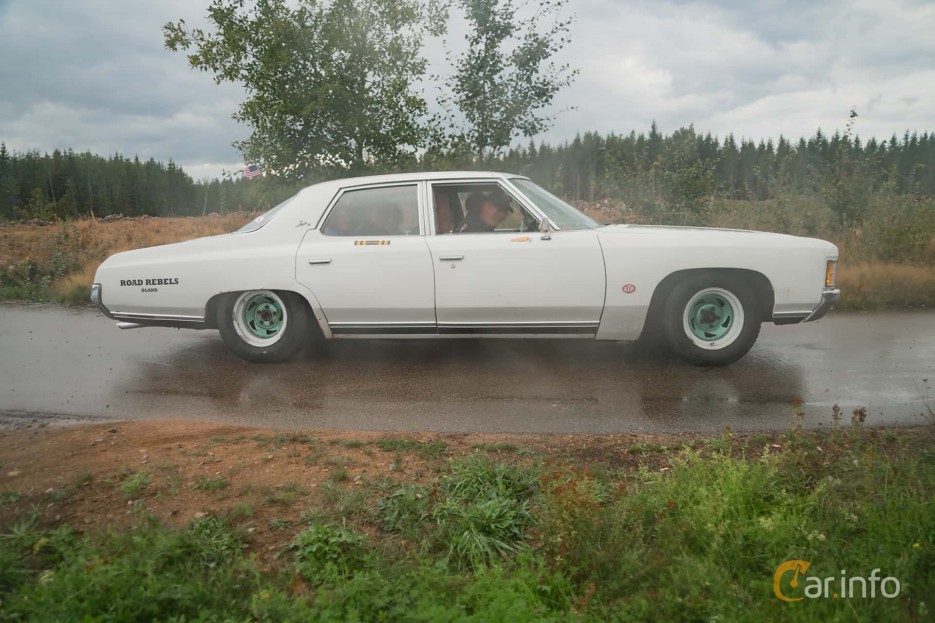 Chevrolet Impala 4.1 7th Generation