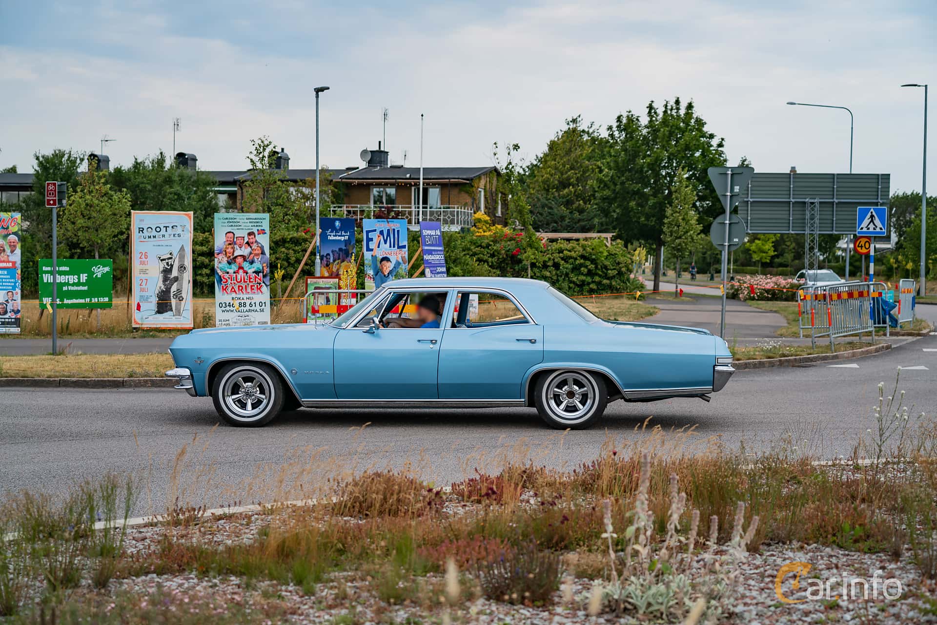 Chevrolet Impala Sedan 5.4 V8 Manual, 305hp, 1965