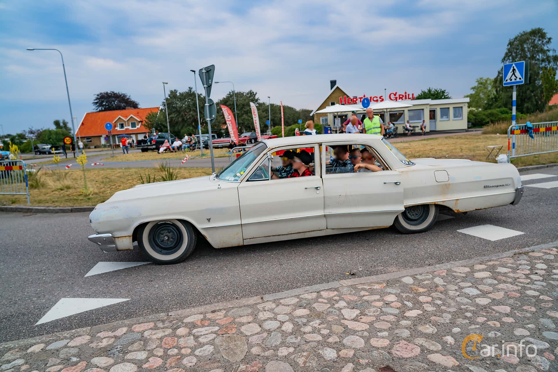 Chevrolet Impala 4.6 V8 3rd Generation 3rd Facelift, Manual, 3-speed