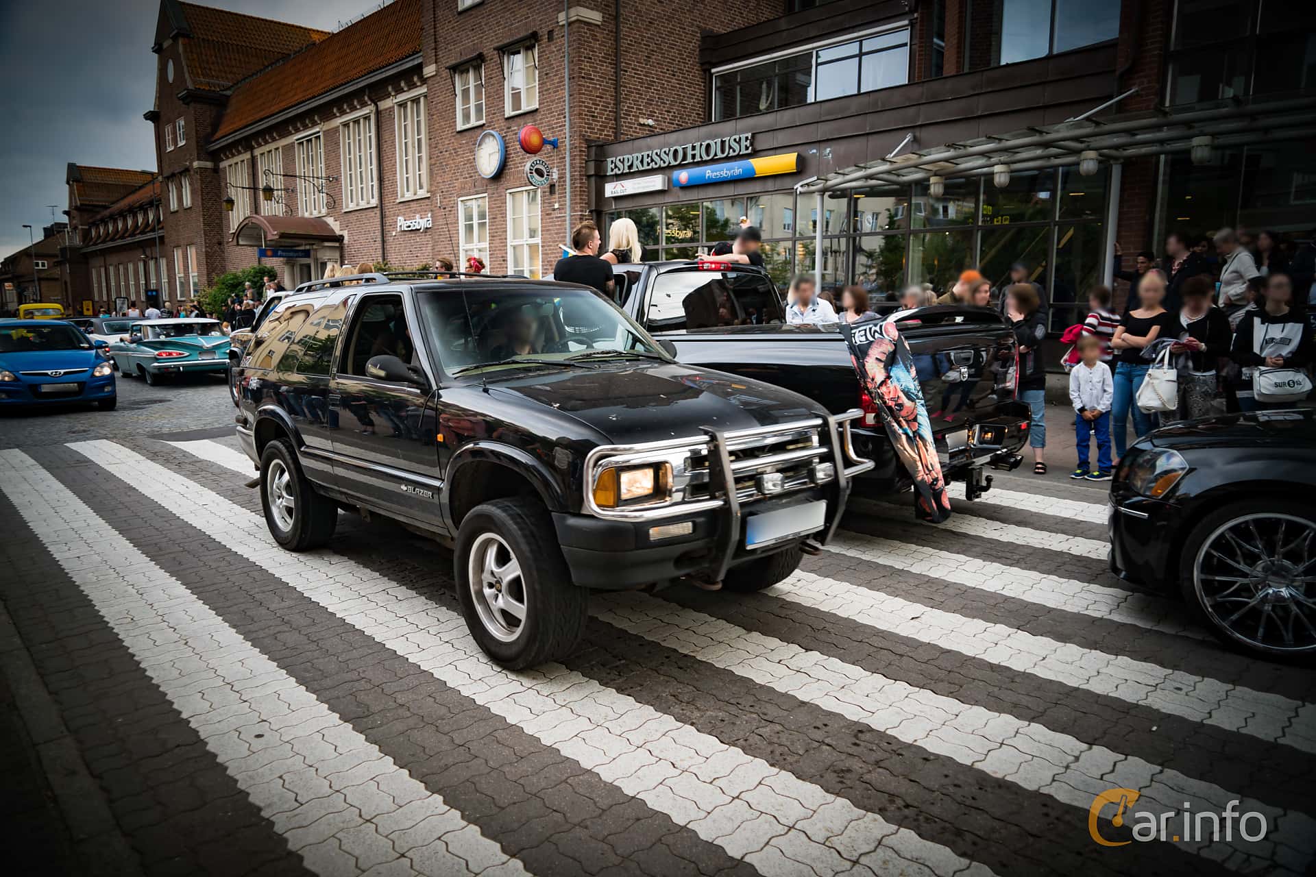 Chevrolet Blazer 2-door 4.3 V6 CPI Manual, 193hp, 1995