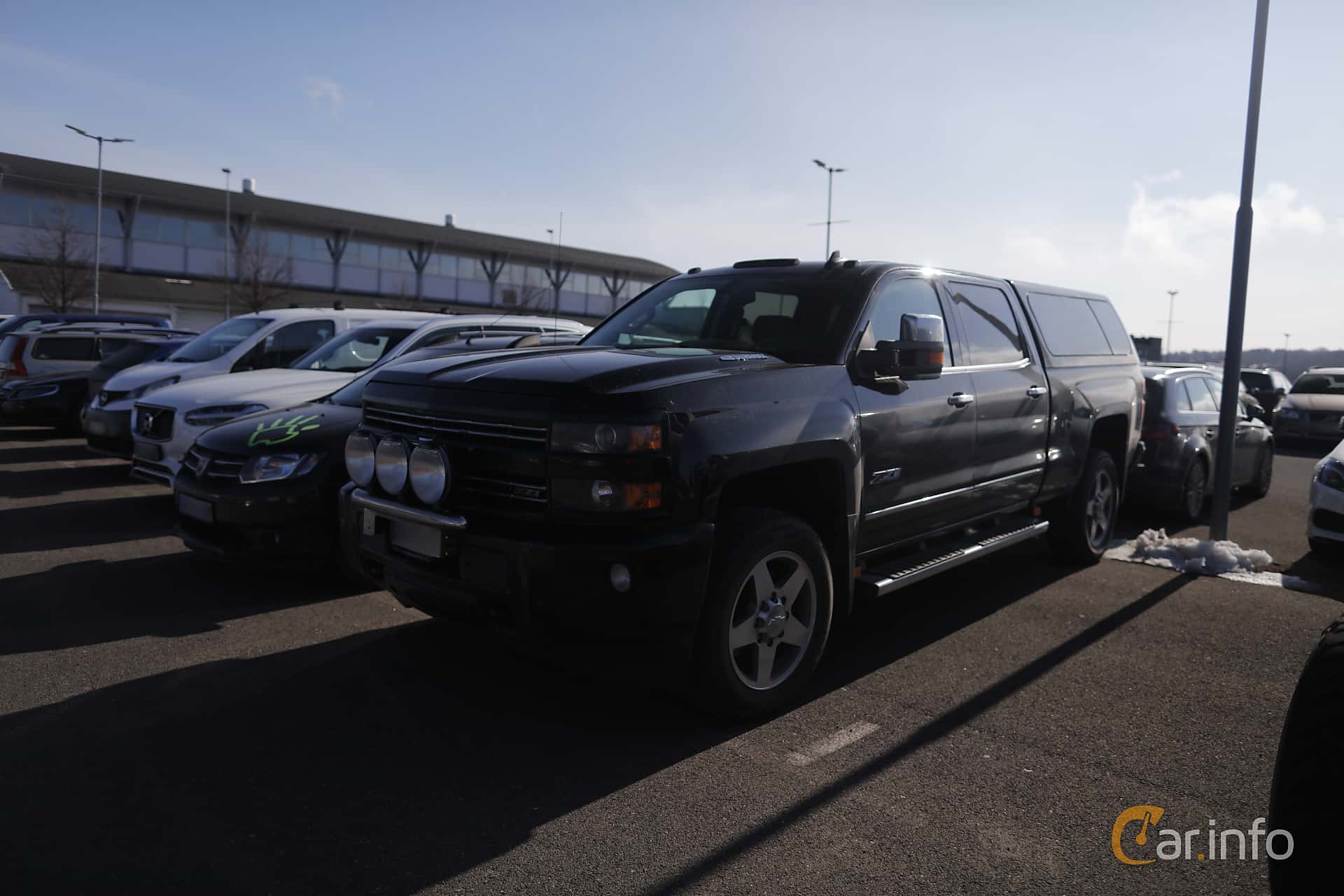 Chevrolet Silverado 2500 HD Crew Cab 6.6 V8 Duramax 4WD Automatic, 402hp, 2016