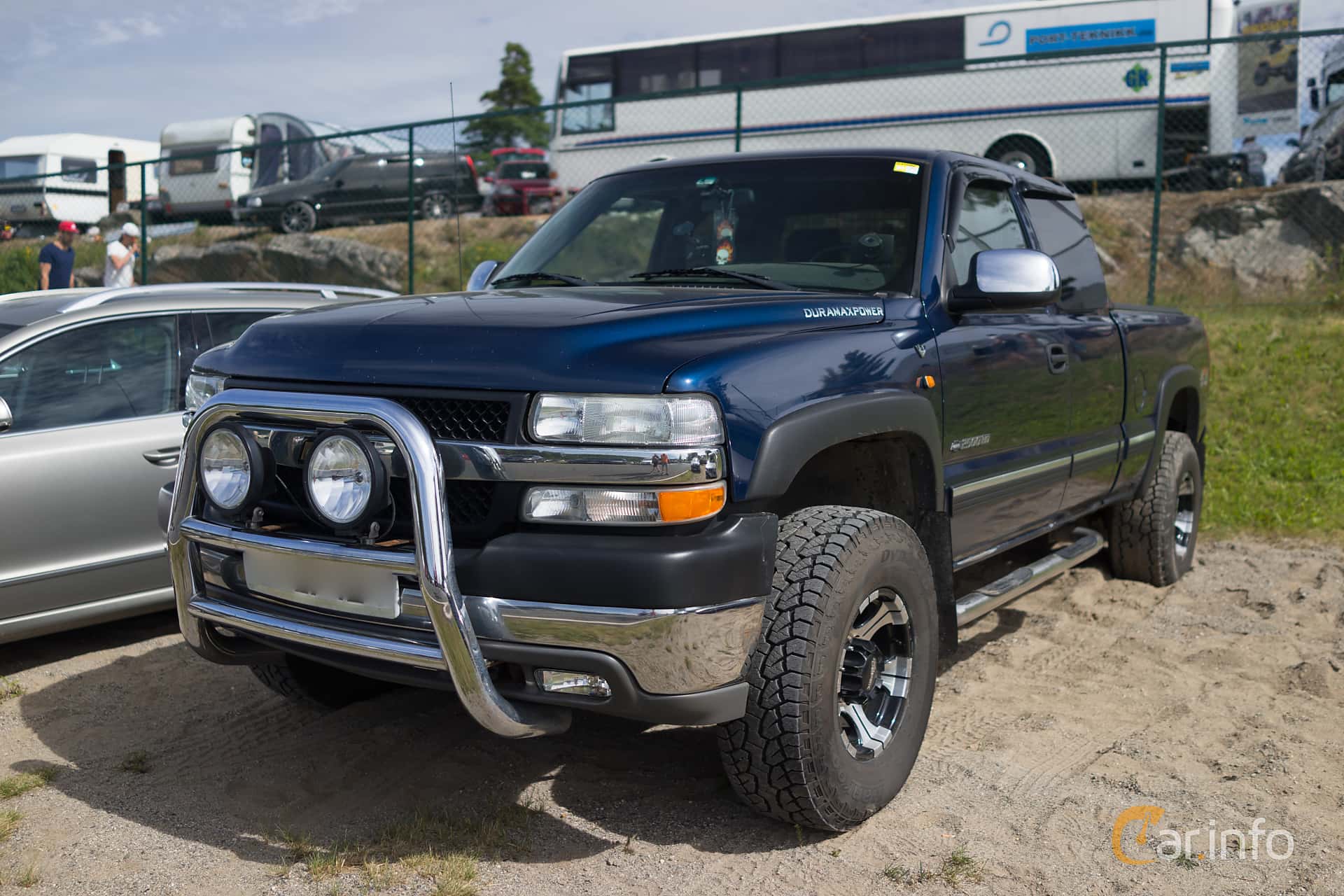 Chevrolet Silverado 2500 HD Extended Cab 6.0 V8 4WD Hydra-Matic, 305hp, 2002