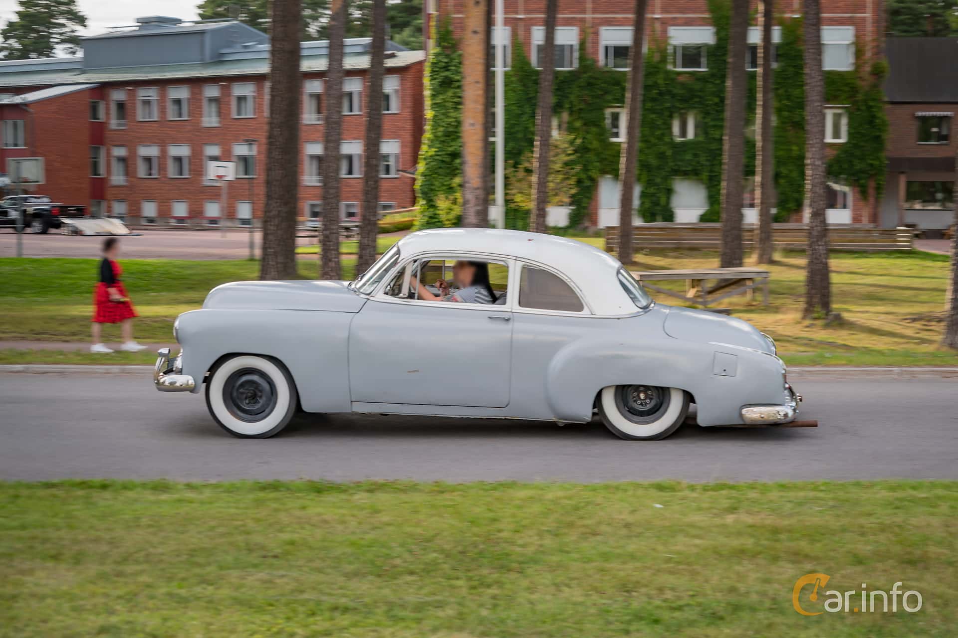 Chevrolet Styleline Special Coupé 3.5 Manual, 93hp, 1951