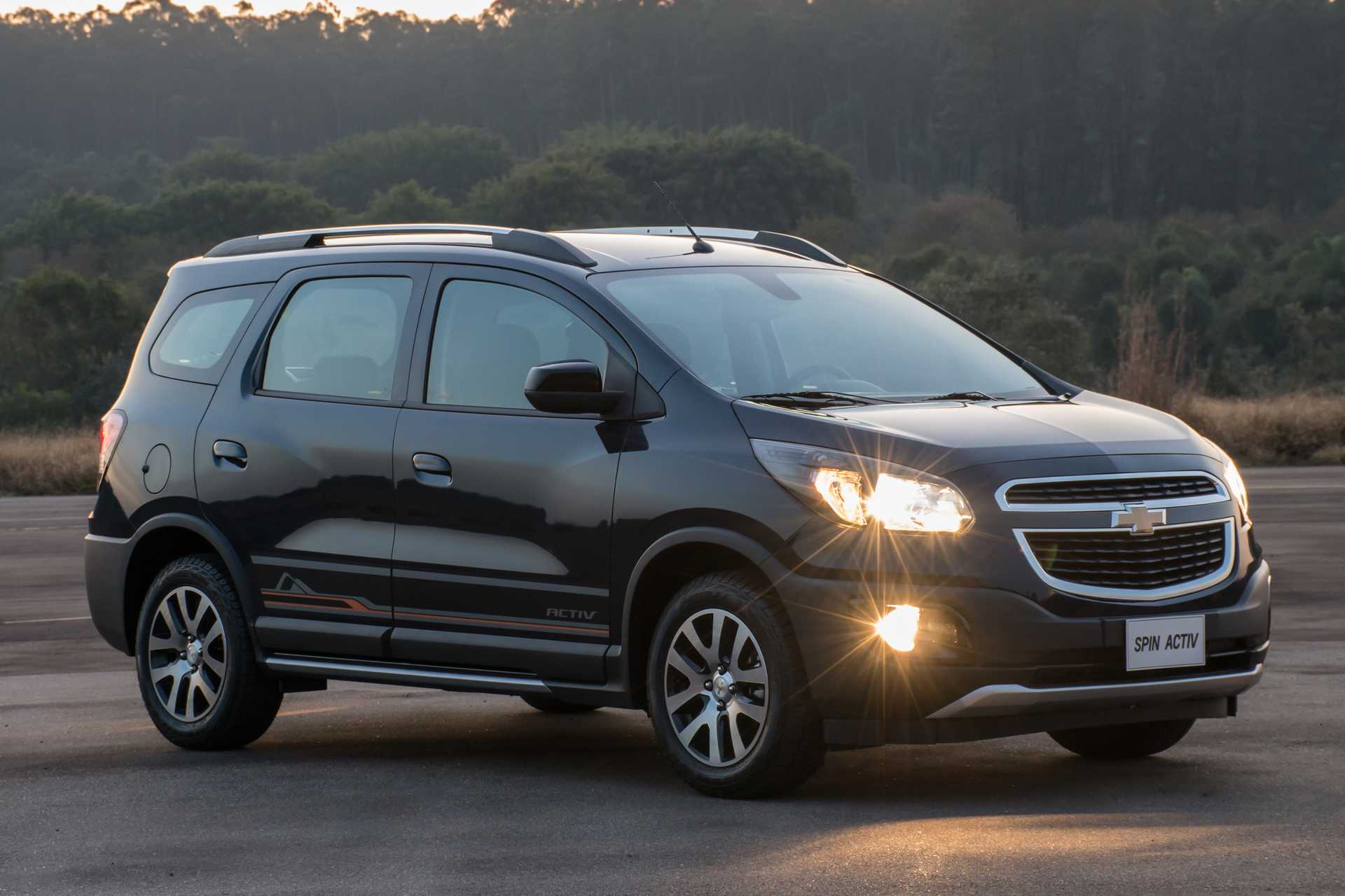 Chevrolet Spin Activ 1.8 Econo.Flex E85 Automatic, 108hp, 2015