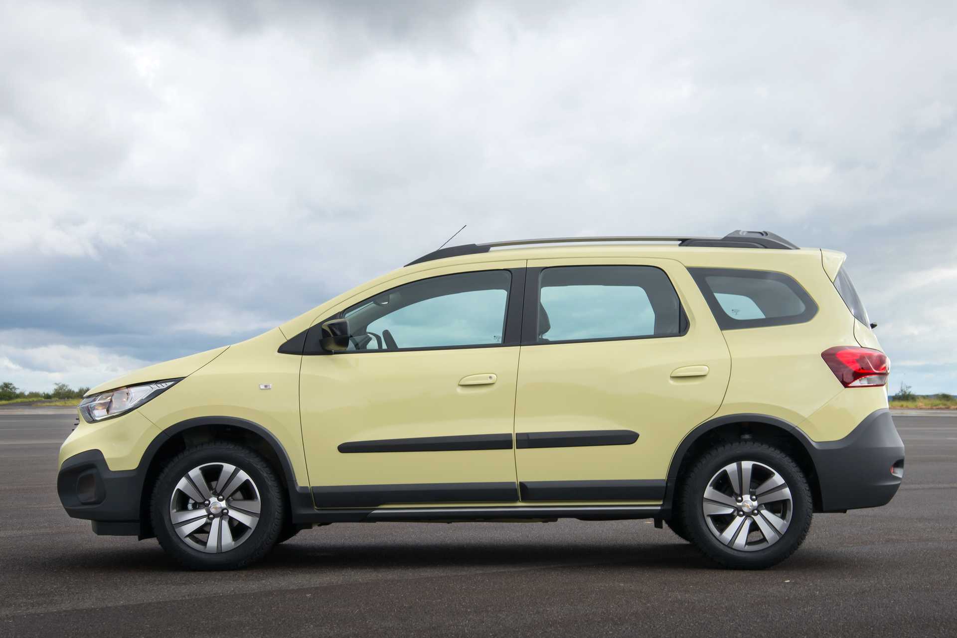 Chevrolet Spin Activ 1st Generation Facelift 1.8 Econo.Flex E85 Automatic, 6-speed
